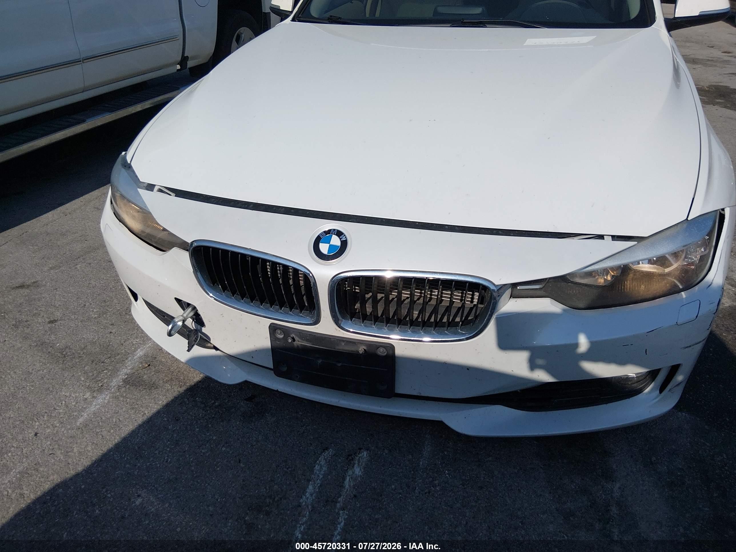 2015 Bmw 320i Xdrive White vin: WBA3C3G5XFNS76489