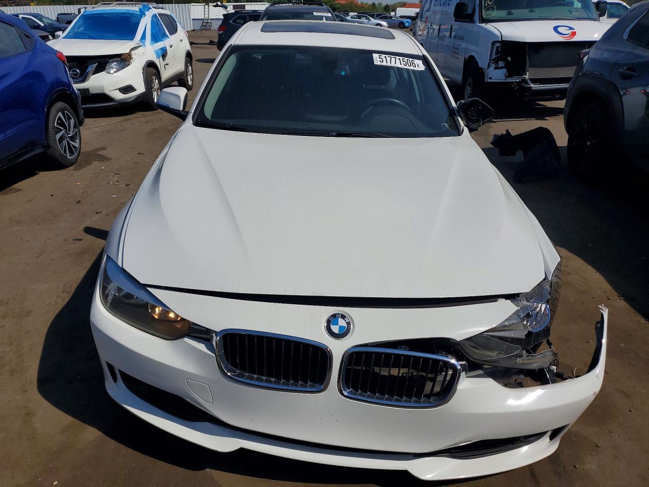 2015 Bmw 320 I Xdrive Белый vin: WBA3C3G5XFNT51014