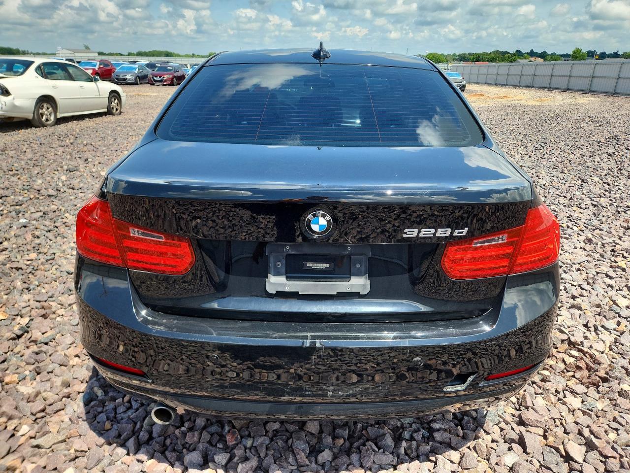 2014 Bmw 328 D Черный vin: WBA3D3C56EK157051