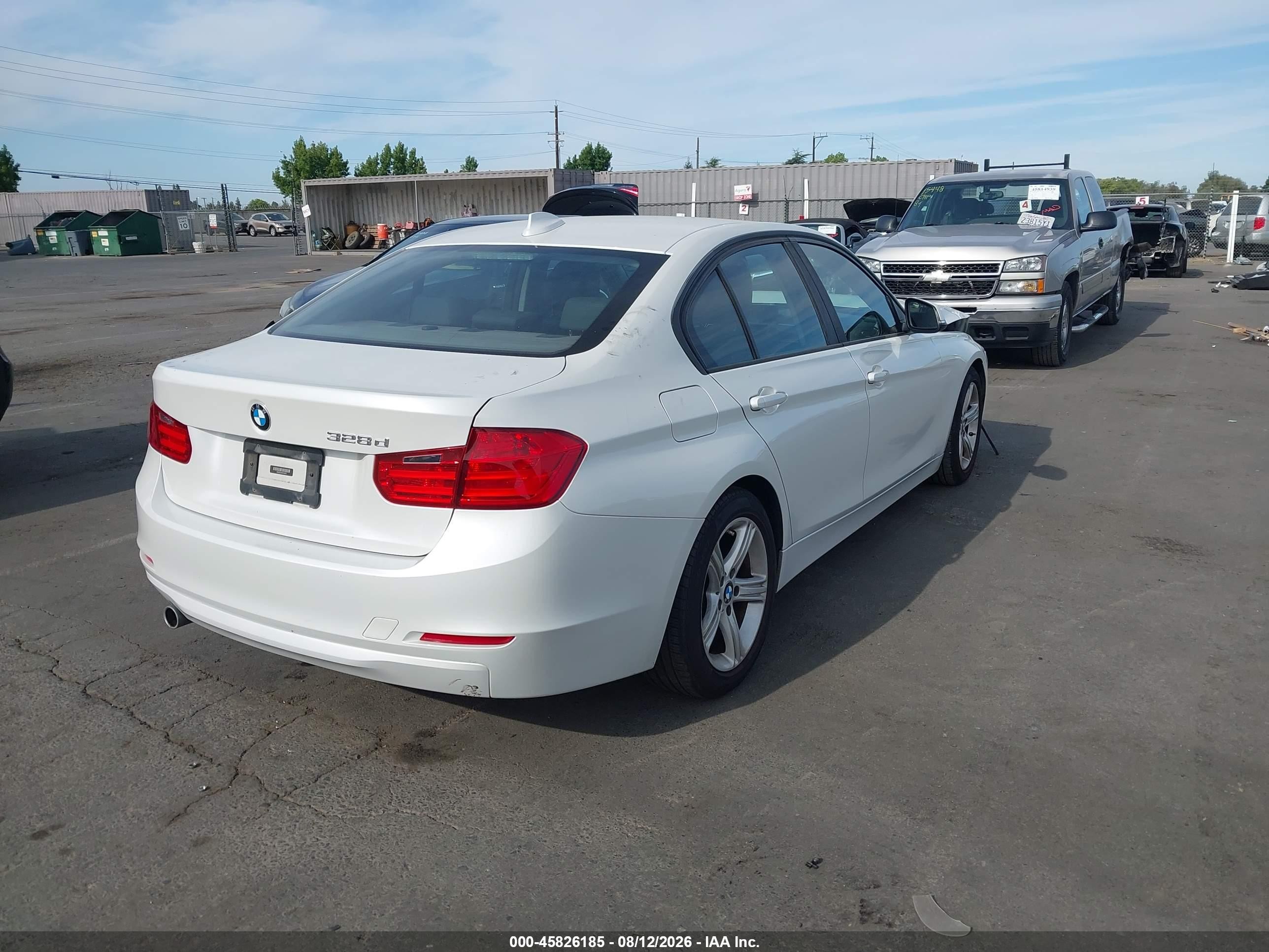 2014 Bmw 328d   Белый vin: WBA3D3C5XEK155979