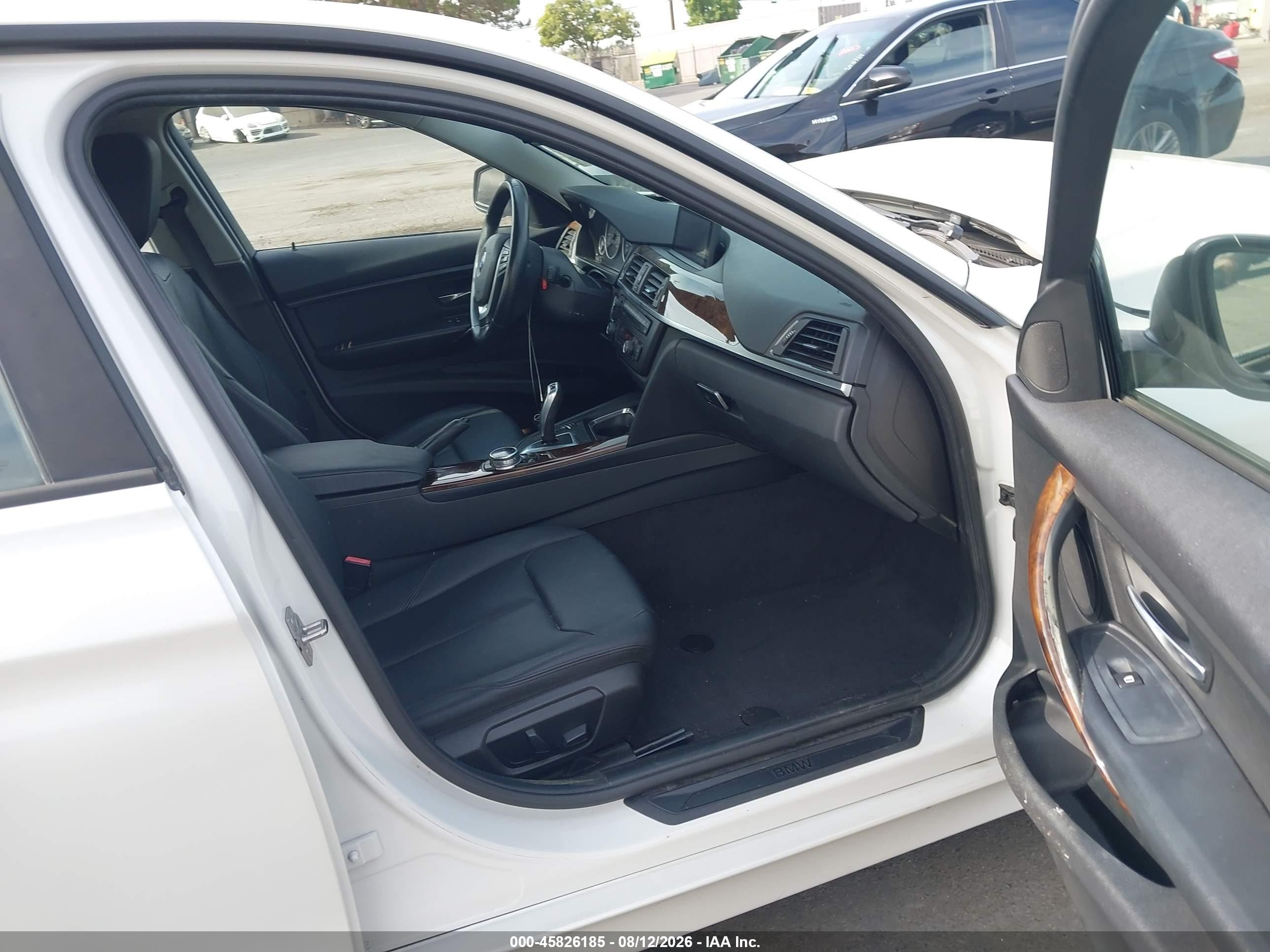 2014 Bmw 328d   Белый vin: WBA3D3C5XEK155979