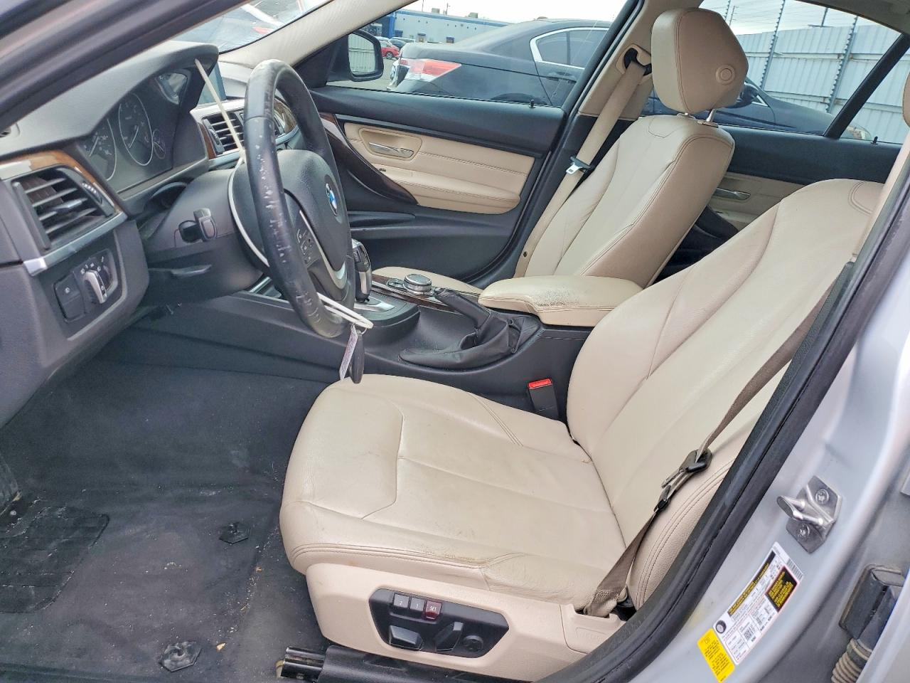 2015 Bmw 328 D Серебряный vin: WBA3D3C5XFK158379