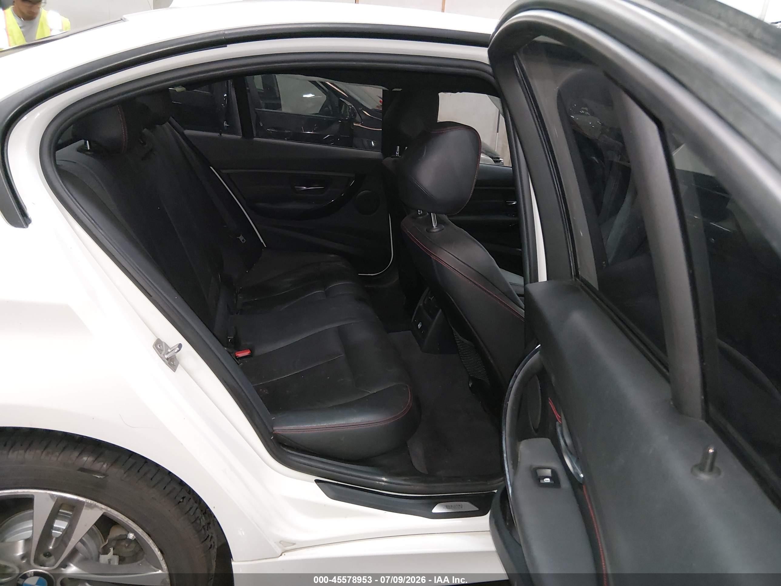 2014 Bmw 328d Xdrive Белый vin: WBA3D5C52EKX97625
