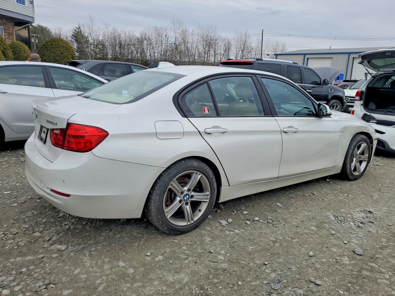 2014 Bmw 328 D Xdrive White vin: WBA3D5C53EKX97424
