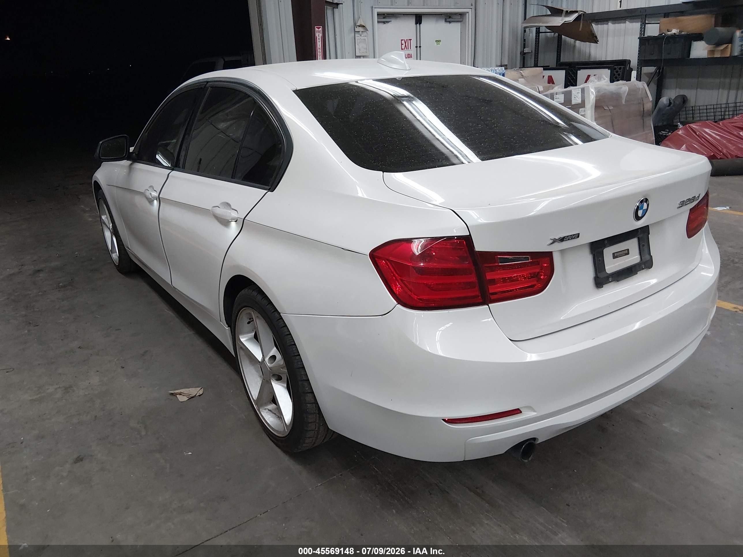 2014 Bmw 328d Xdrive Cream vin: WBA3D5C59EKX98447