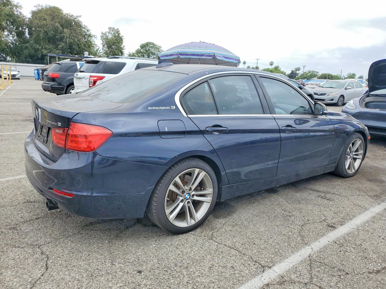 2013 Bmw Activehybrid 3 Blue vin: WBA3F9C50DF484159