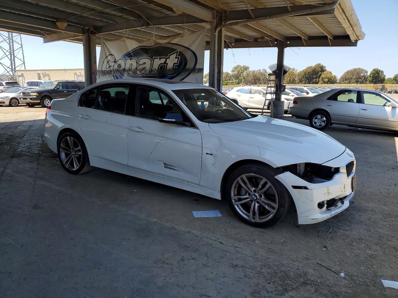2013 Bmw Activehybrid 3 White vin: WBA3F9C55DF145476