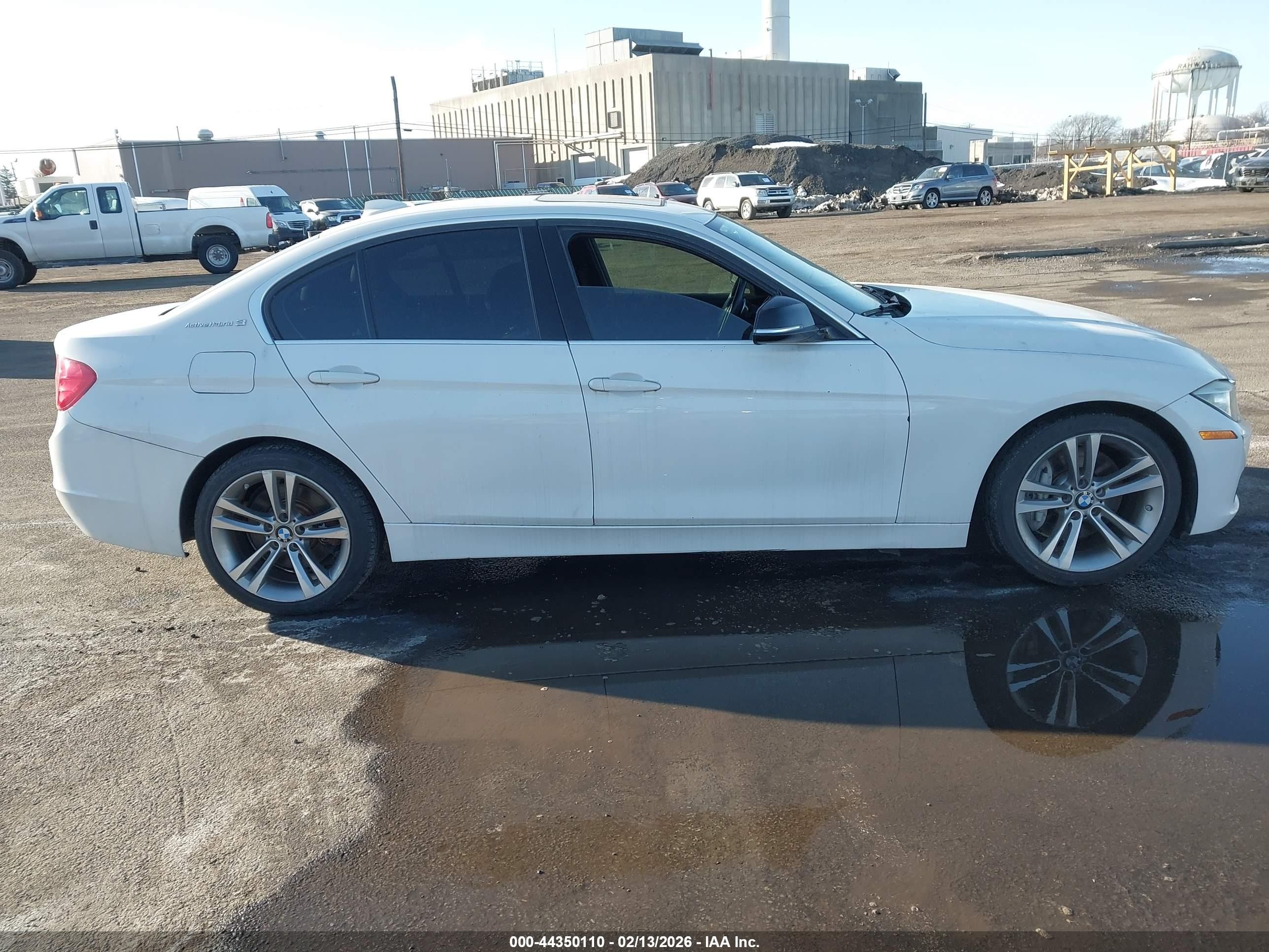 2014 Bmw Activehybrid 3   White vin: WBA3F9C56EF484555