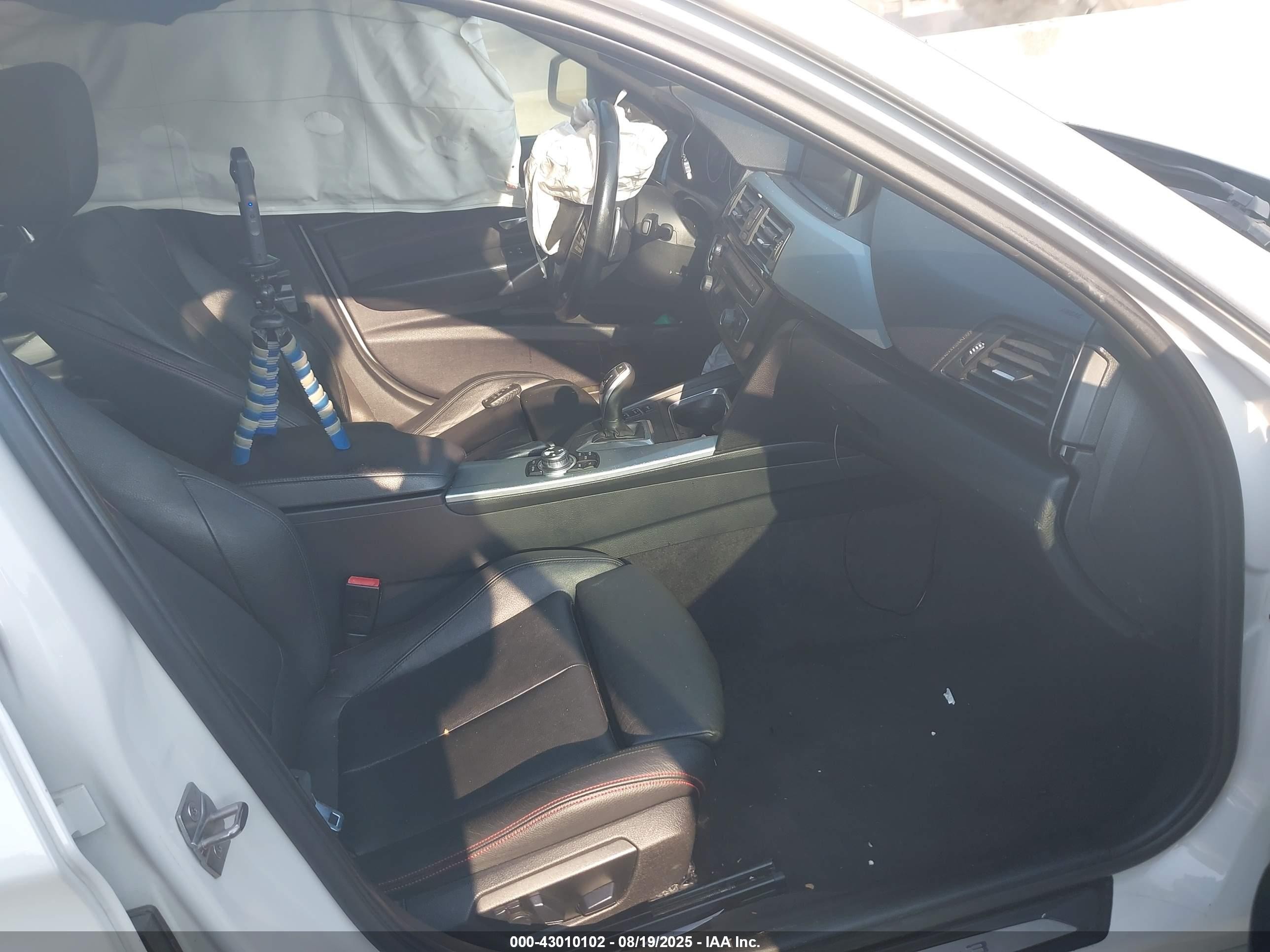 2013 Bmw Activehybrid 3   Белый vin: WBA3F9C58DF145357