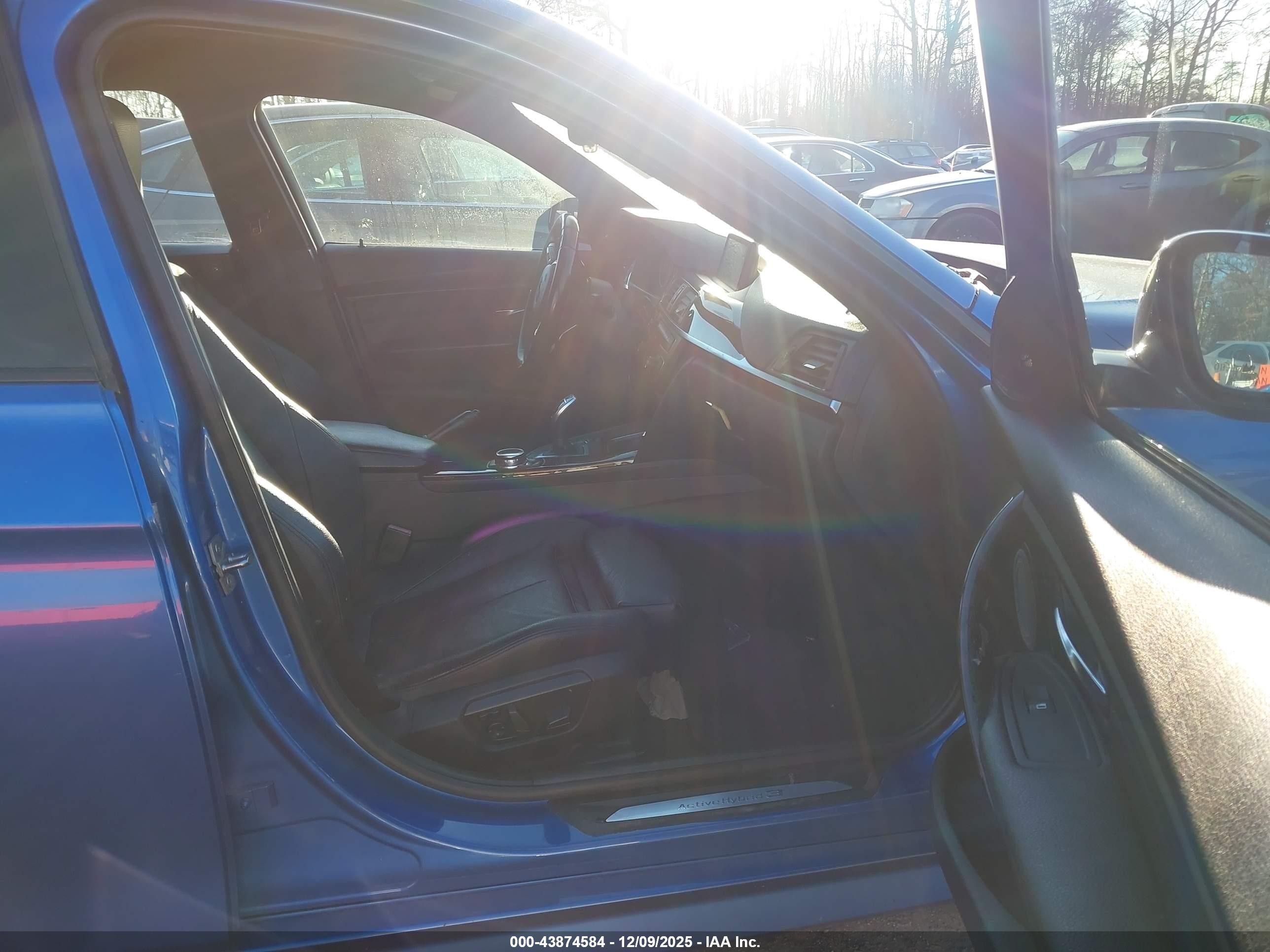 2014 Bmw Activehybrid 3   Blue vin: WBA3F9C58EF484508
