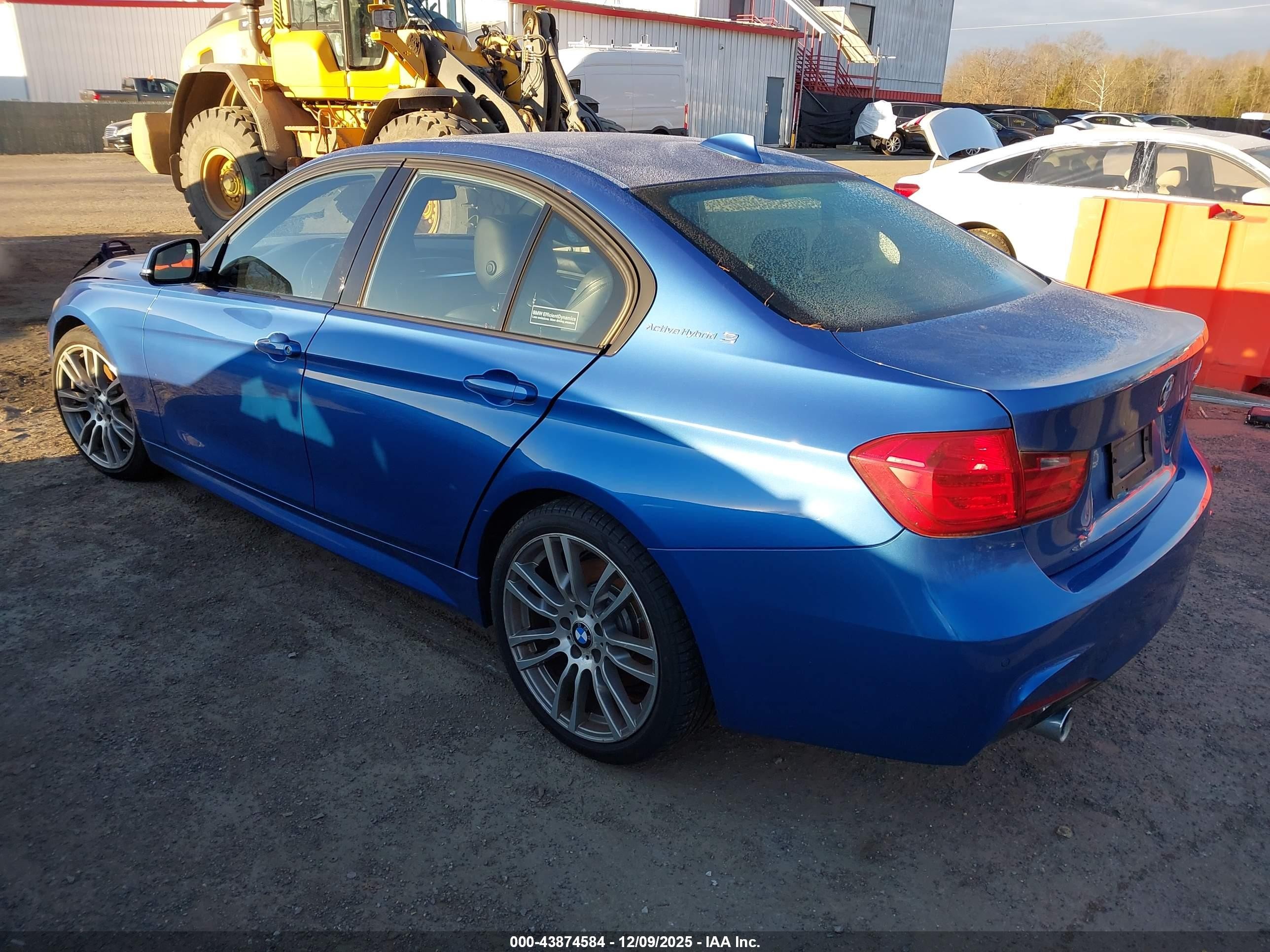 2014 Bmw Activehybrid 3   Blue vin: WBA3F9C58EF484508