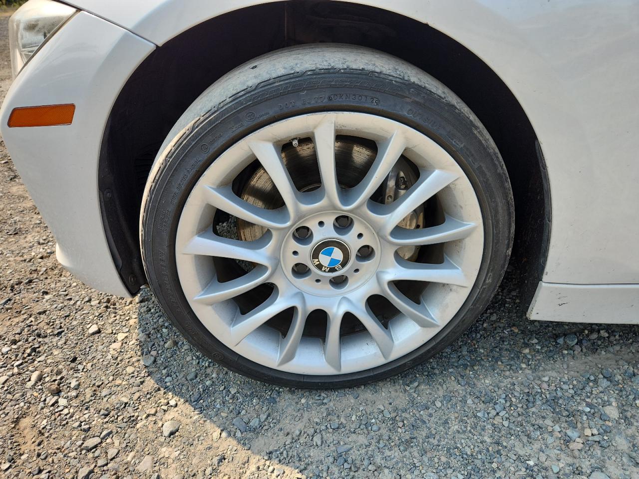 2013 Bmw Activehybrid 3 White vin: WBA3F9C59DF484404 Damage: Left Front Wheel, Curb Rash, 6 To 7 Inches