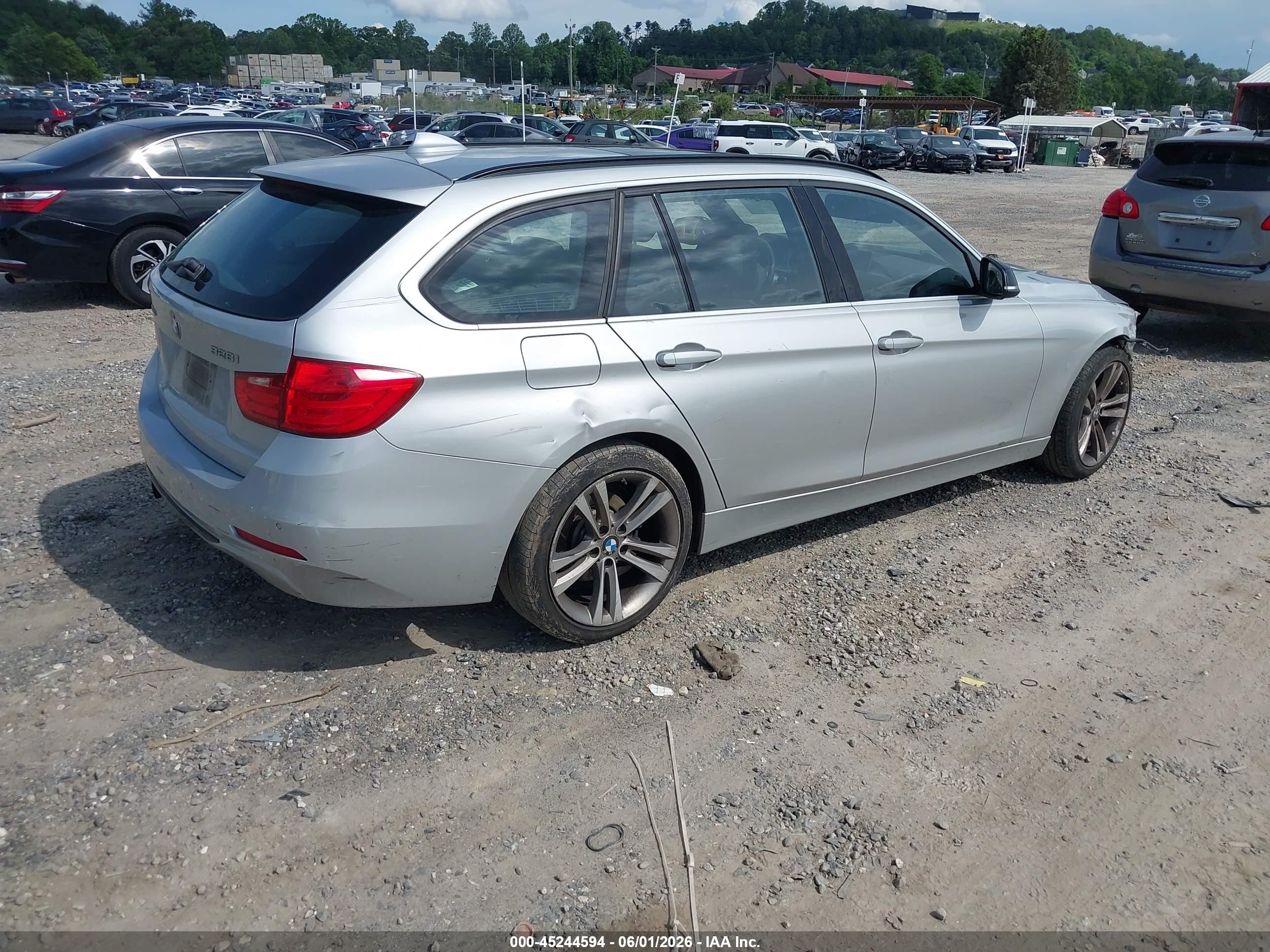 2015 Bmw 328i Xdrive Silver vin: WBA3G7C50FK296964