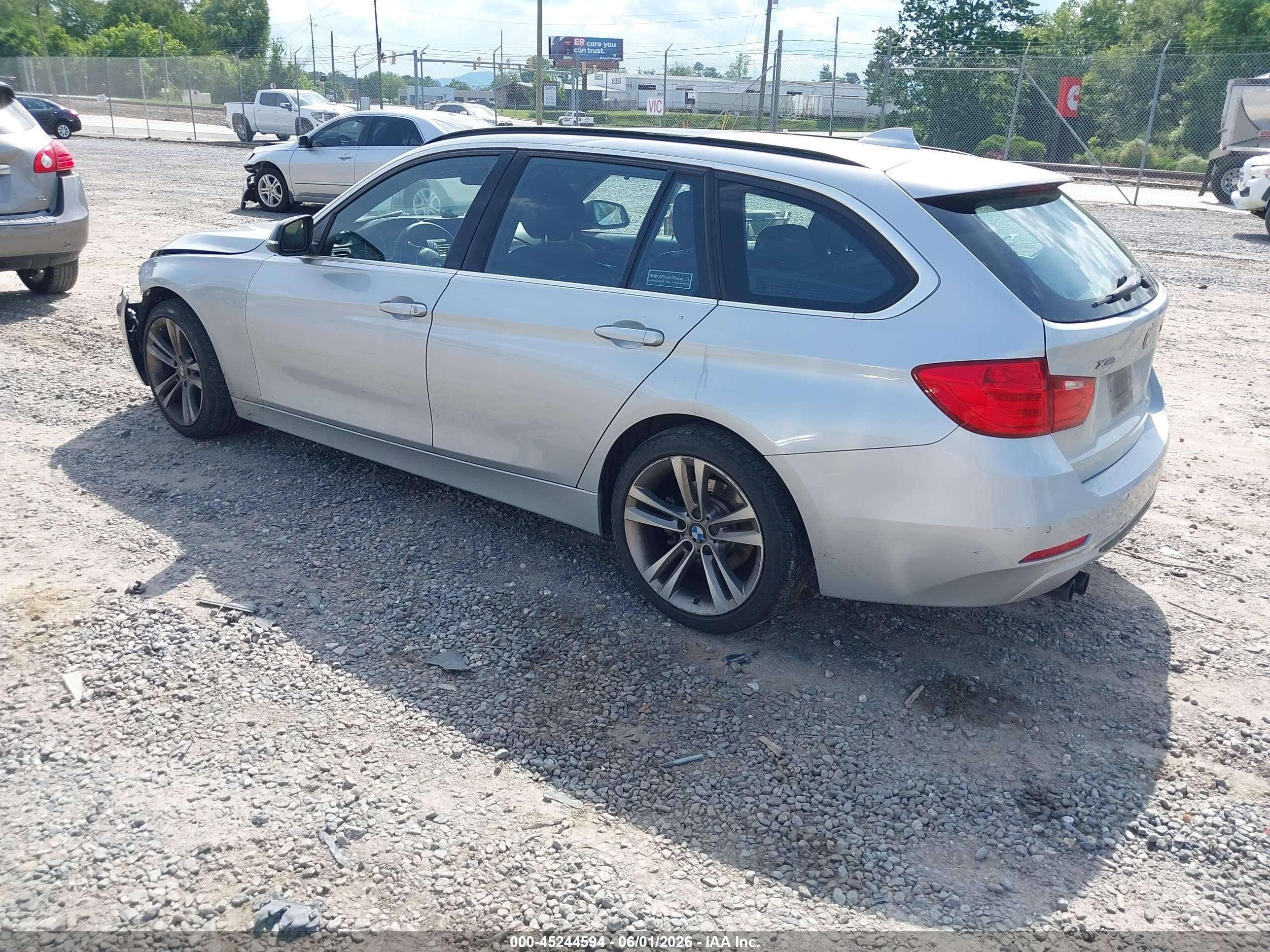 2015 Bmw 328i Xdrive Silver vin: WBA3G7C50FK296964