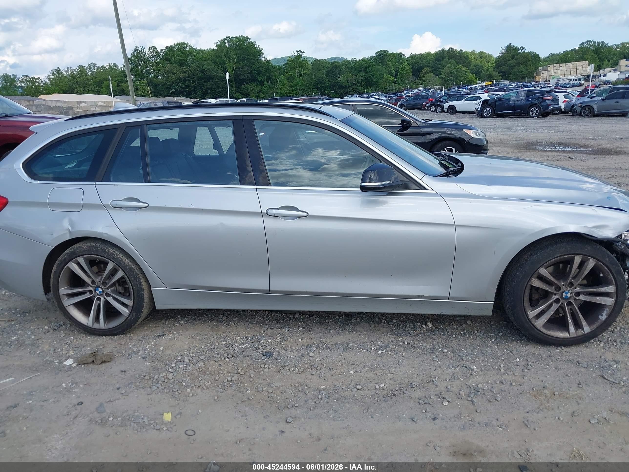 2015 Bmw 328i Xdrive Silver vin: WBA3G7C50FK296964