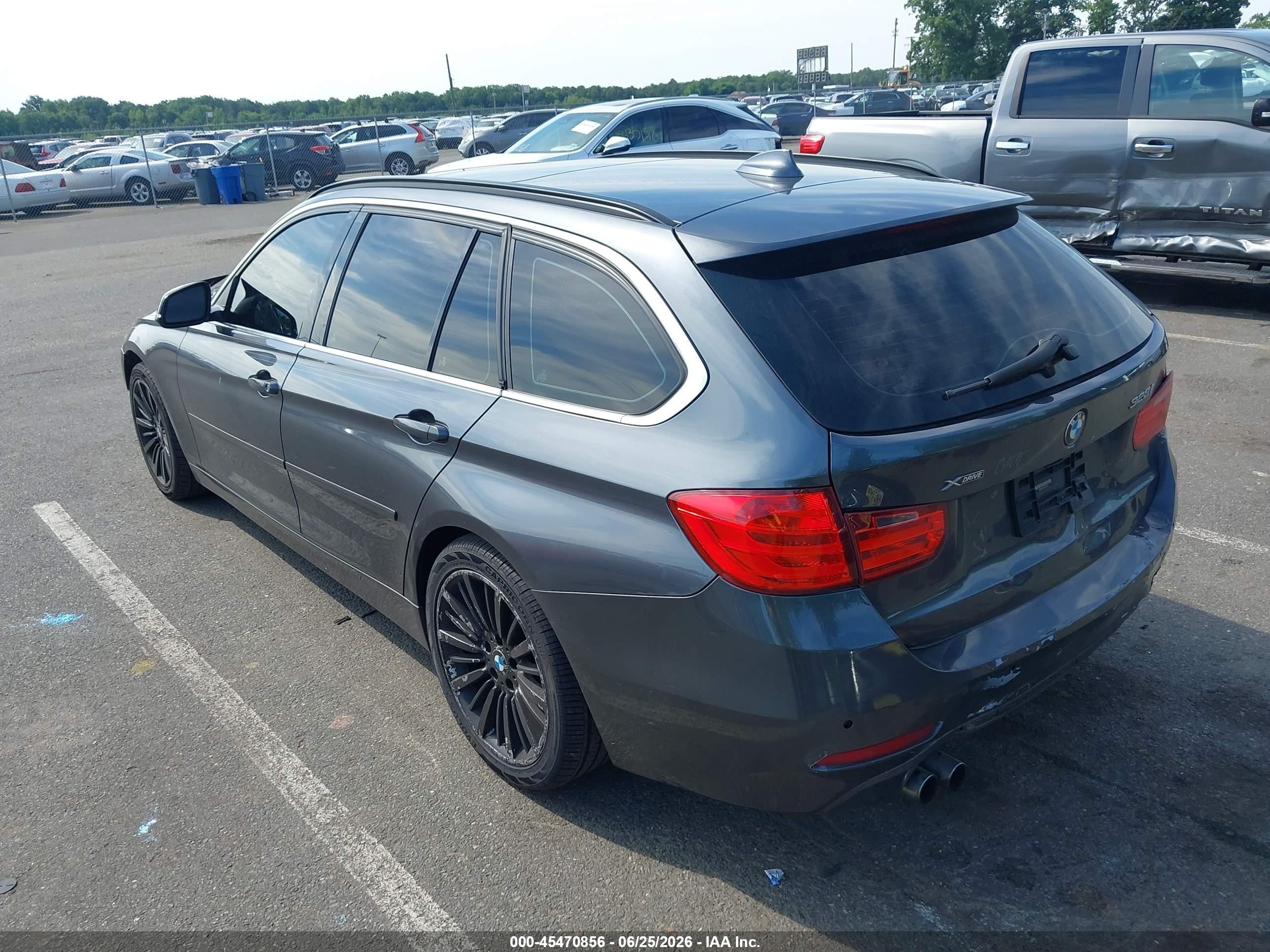 2014 Bmw 328i Xdrive Gray vin: WBA3G7C54EF186197
