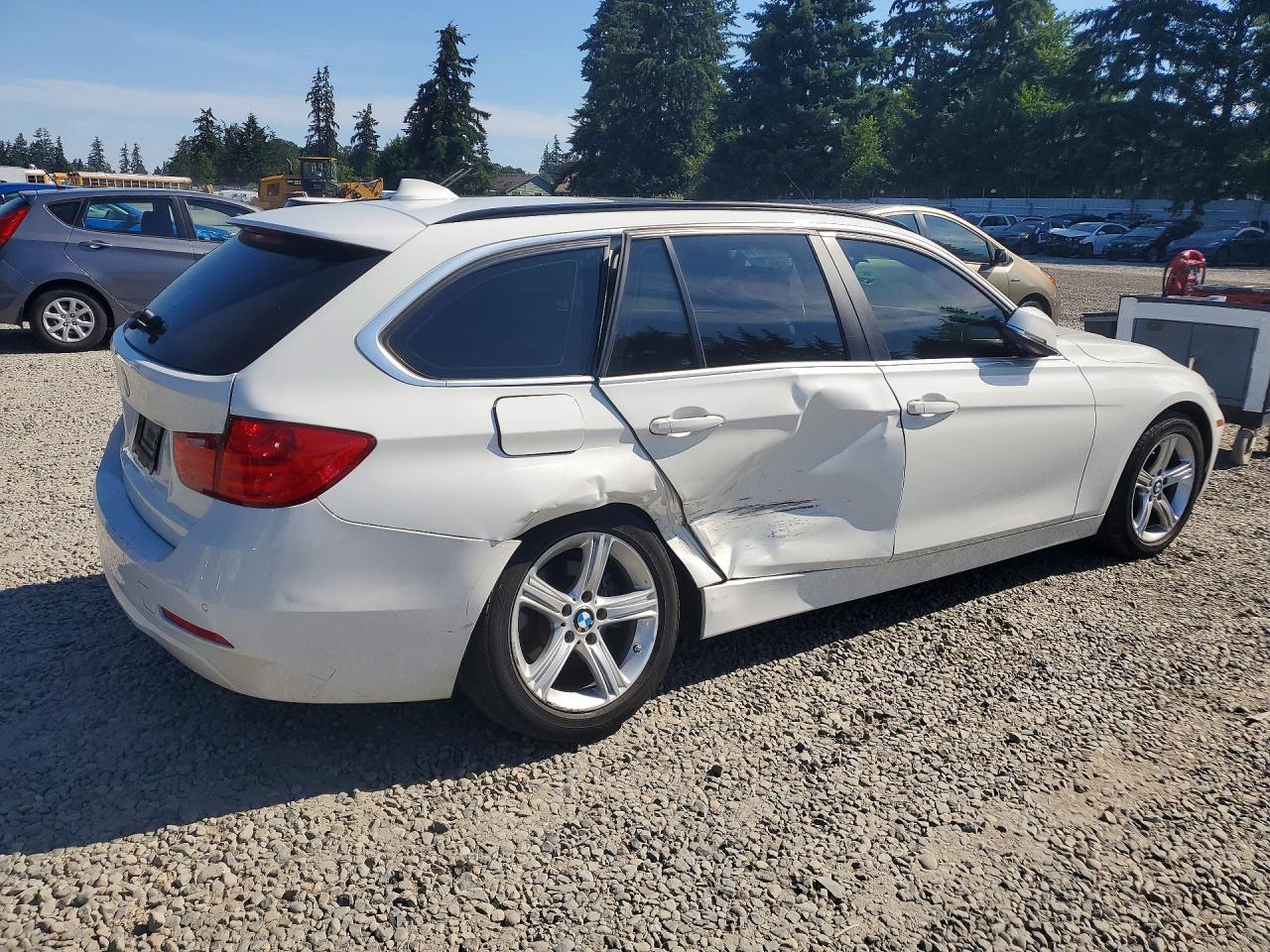 2015 Bmw 328 Xi White vin: WBA3G7C56FK481035