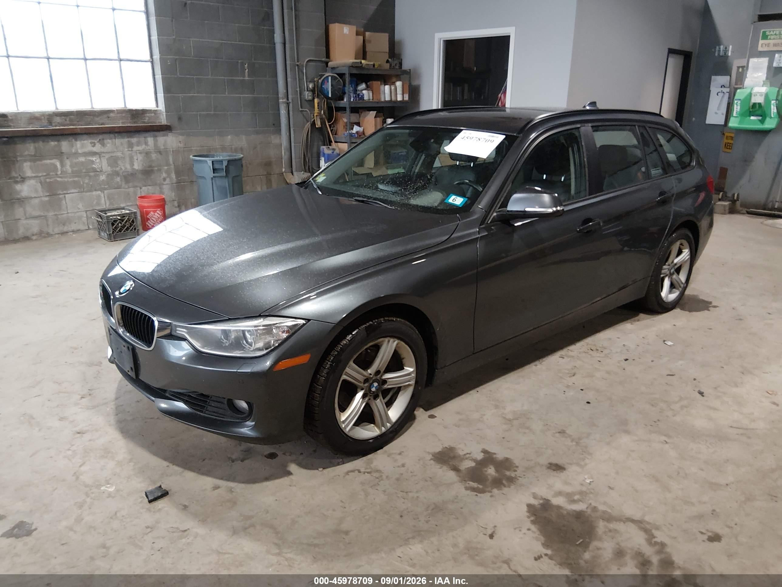 2014 Bmw 328i Xdrive Gray vin: WBA3G7C59EKN37273