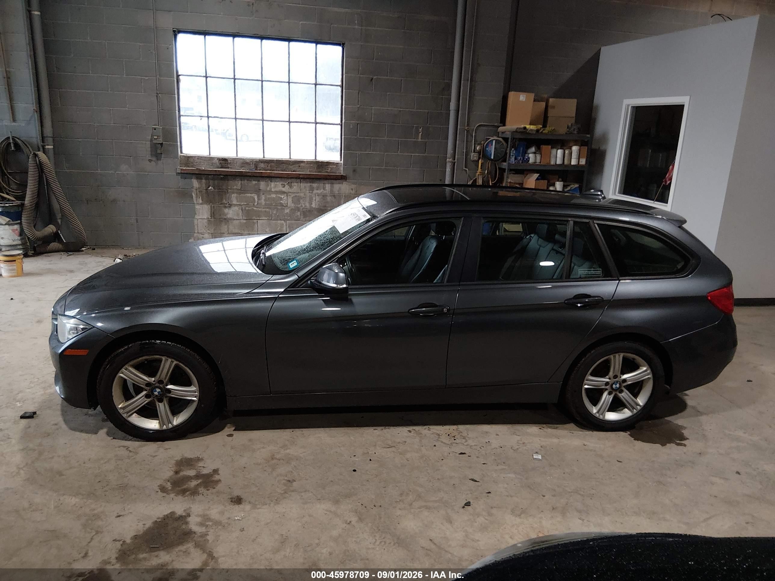 2014 Bmw 328i Xdrive Gray vin: WBA3G7C59EKN37273