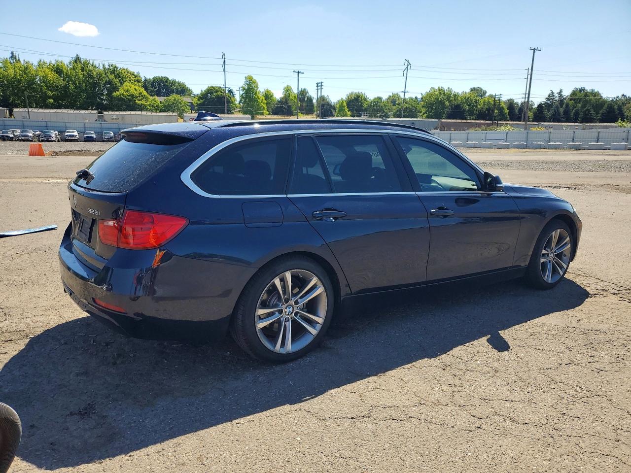 2015 Bmw 328 Xi Blue vin: WBA3G7C59FK297899