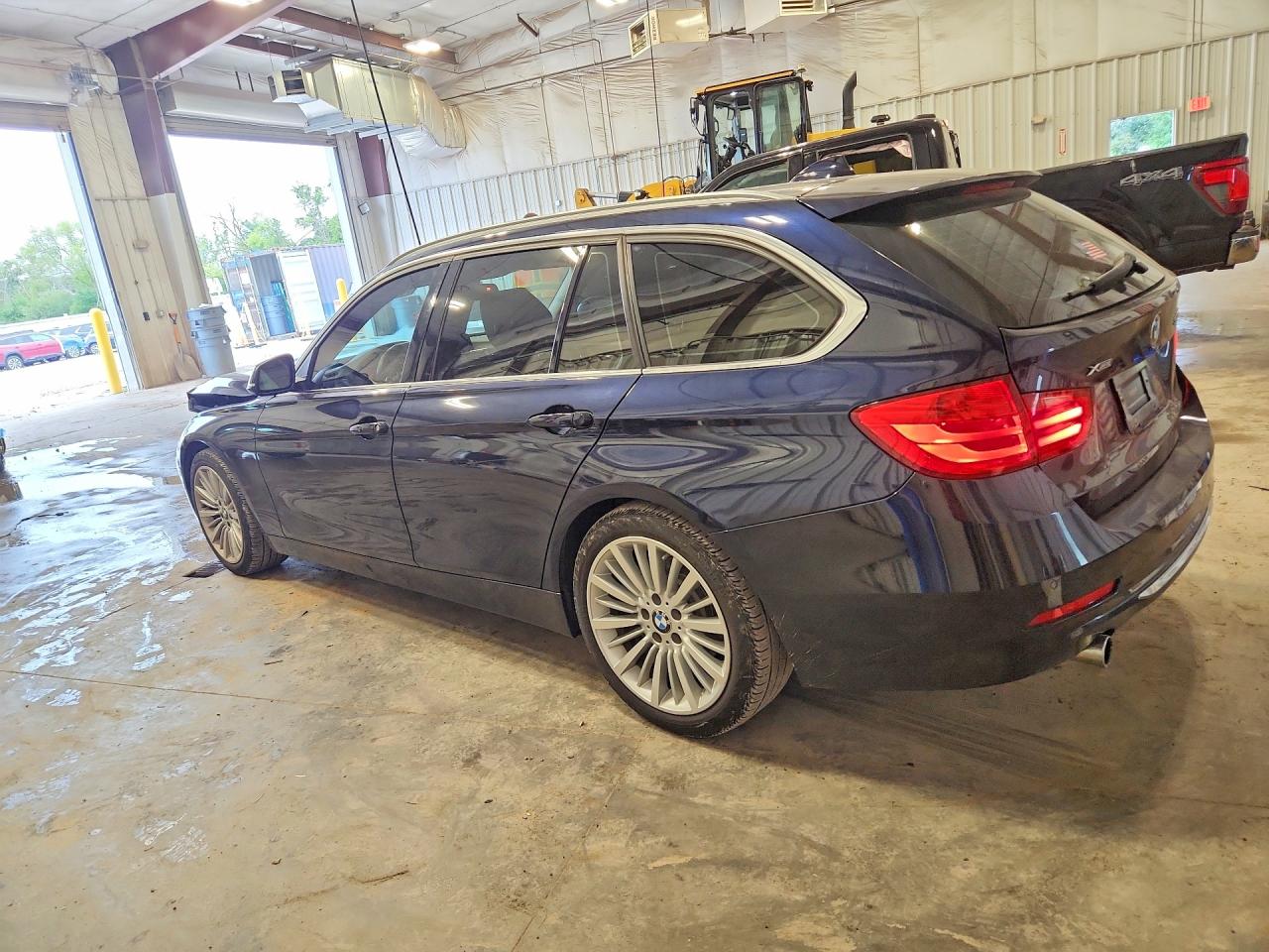 2014 Bmw 328 D Xdrive Blue vin: WBA3K5C52EKT33577