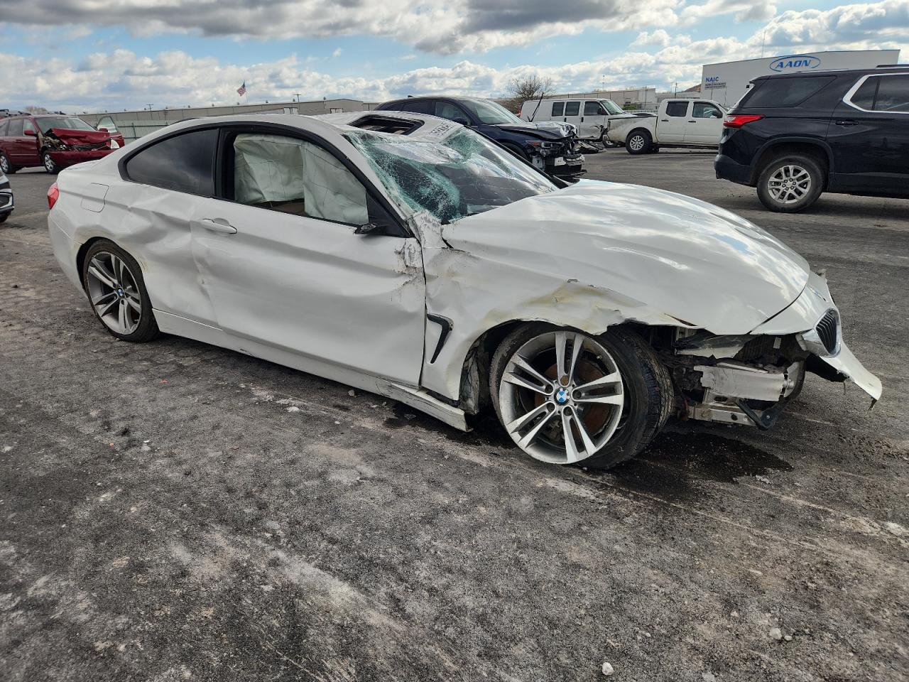 2015 Bmw 428 I White vin: WBA3N3C50FK233328 Damage: Right Qtr Panel, Severe Damage, Replacement Required