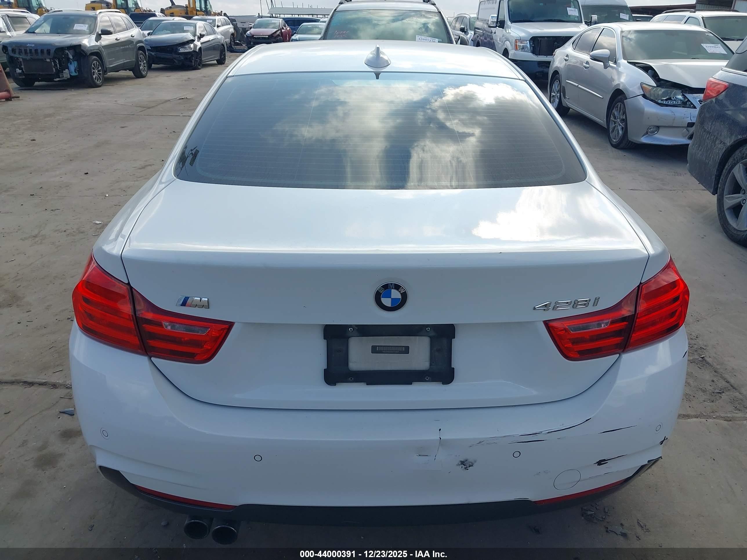 2014 Bmw 428i   White vin: WBA3N3C55EF710827