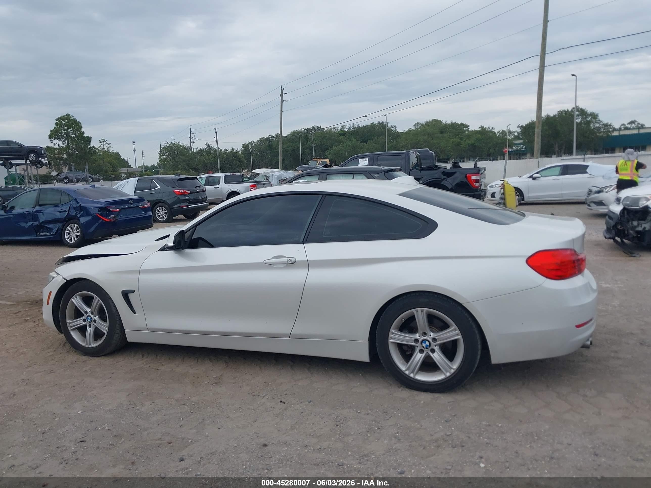 2015 Bmw 428i   White vin: WBA3N7C56FK225483