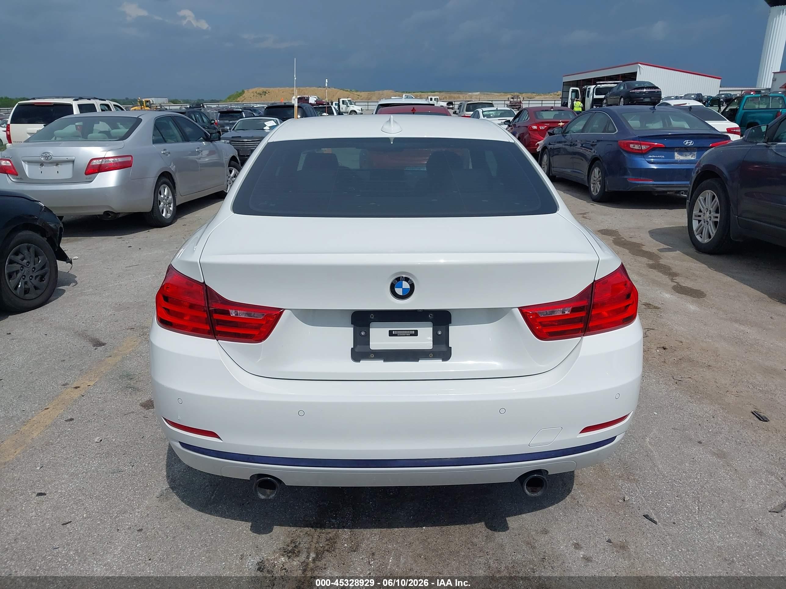 2014 Bmw 435i Xdrive White vin: WBA3R5C56EK188300