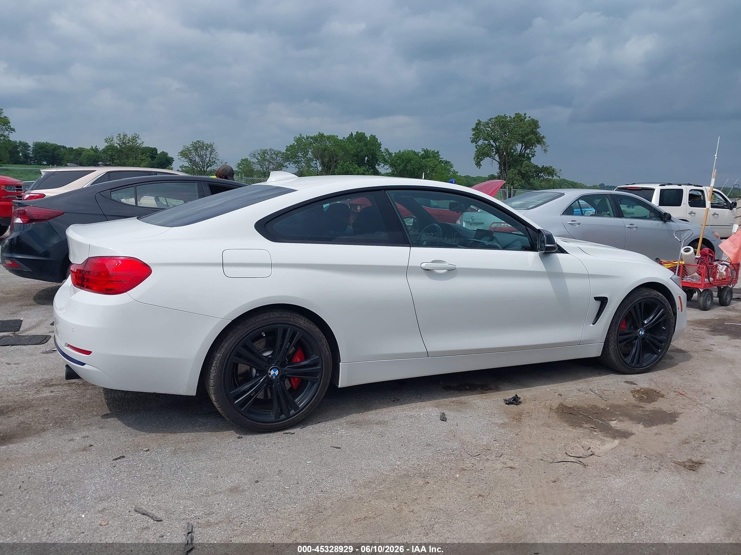 2014 Bmw 435i Xdrive White vin: WBA3R5C56EK188300