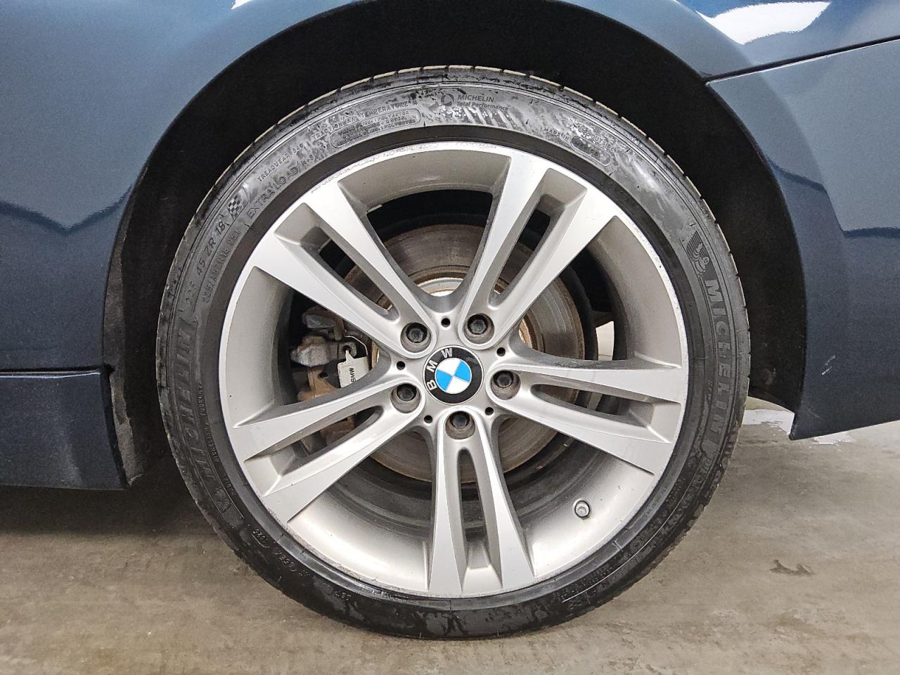 2015 Bmw 435 Xi Blue vin: WBA3T7C50F5A36822 Damage: Left Rear Wheel, Curb Rash, > 12 Inches