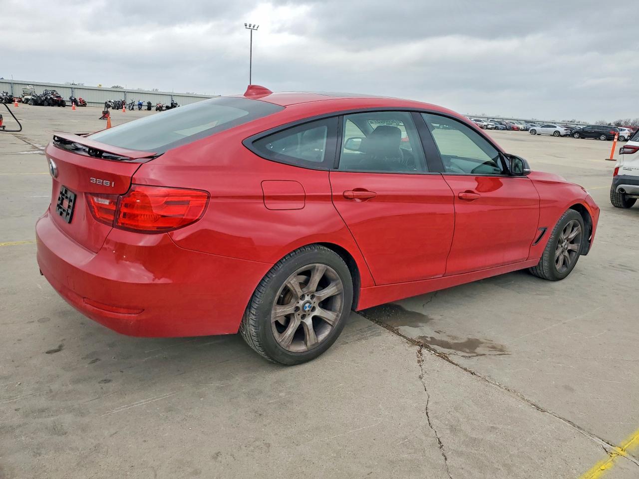 2015 Bmw 328 Xigt Red vin: WBA3X5C50FD560158