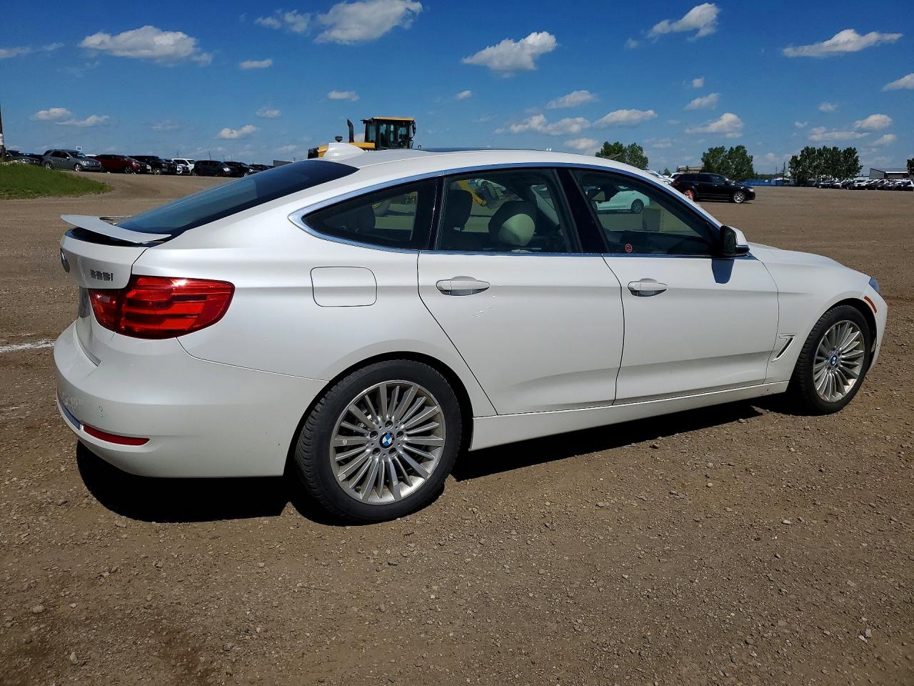 2015 Bmw 328 Xigt White vin: WBA3X5C51FD560332