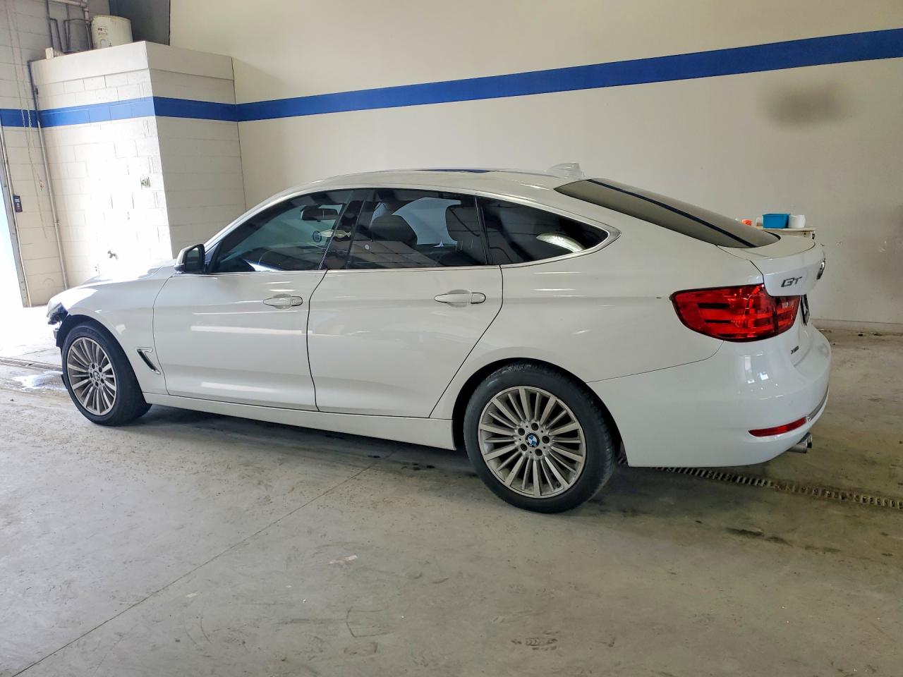 2015 Bmw 328 Xigt White vin: WBA3X5C51FD560945