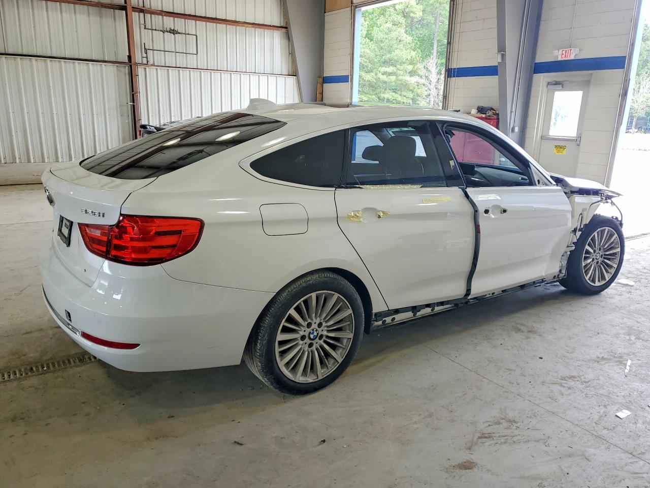 2015 Bmw 328 Xigt White vin: WBA3X5C51FD560945