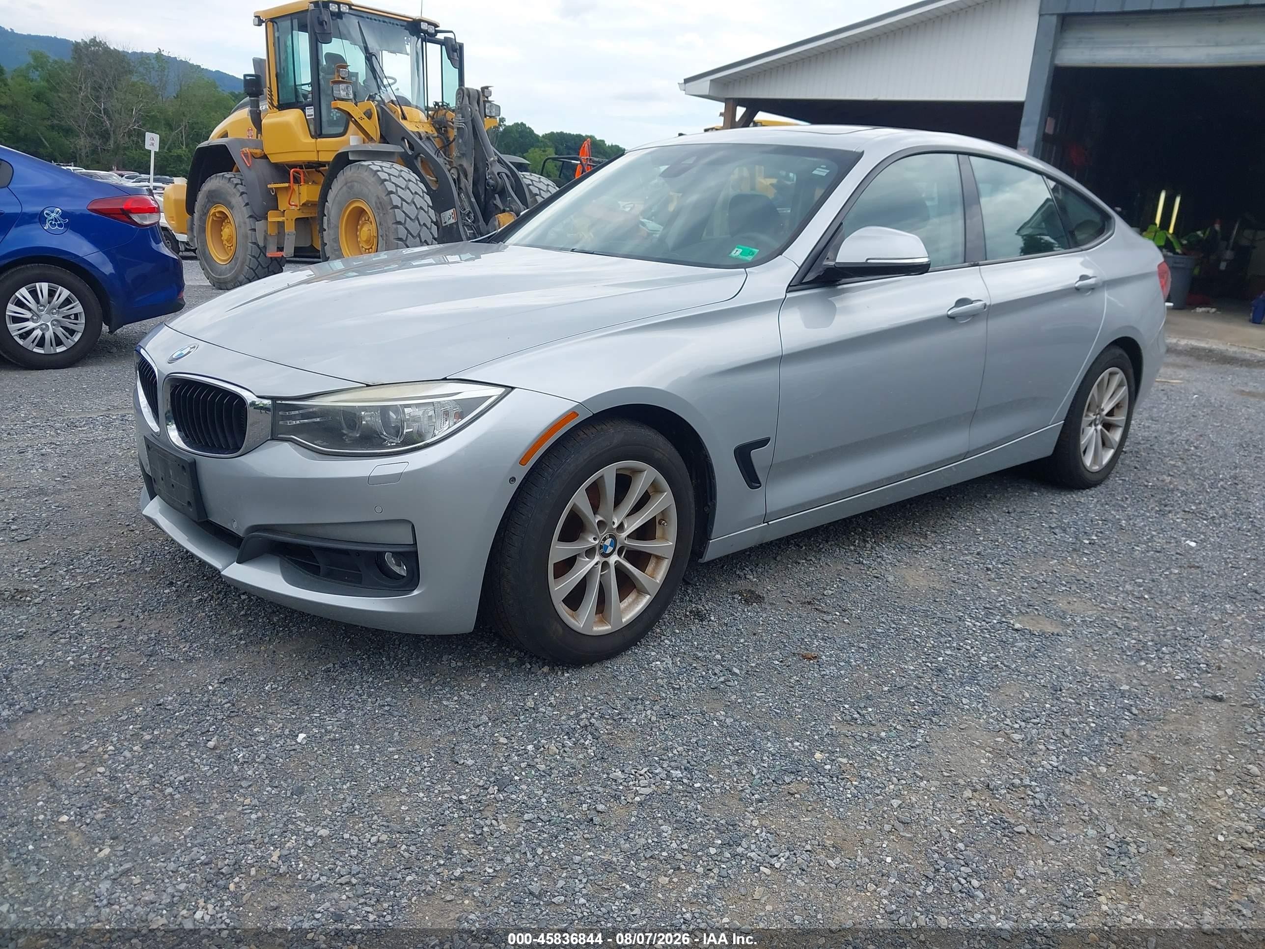 2015 Bmw 328i Gran Turismo Xdrive Серебряный vin: WBA3X5C53FD560851