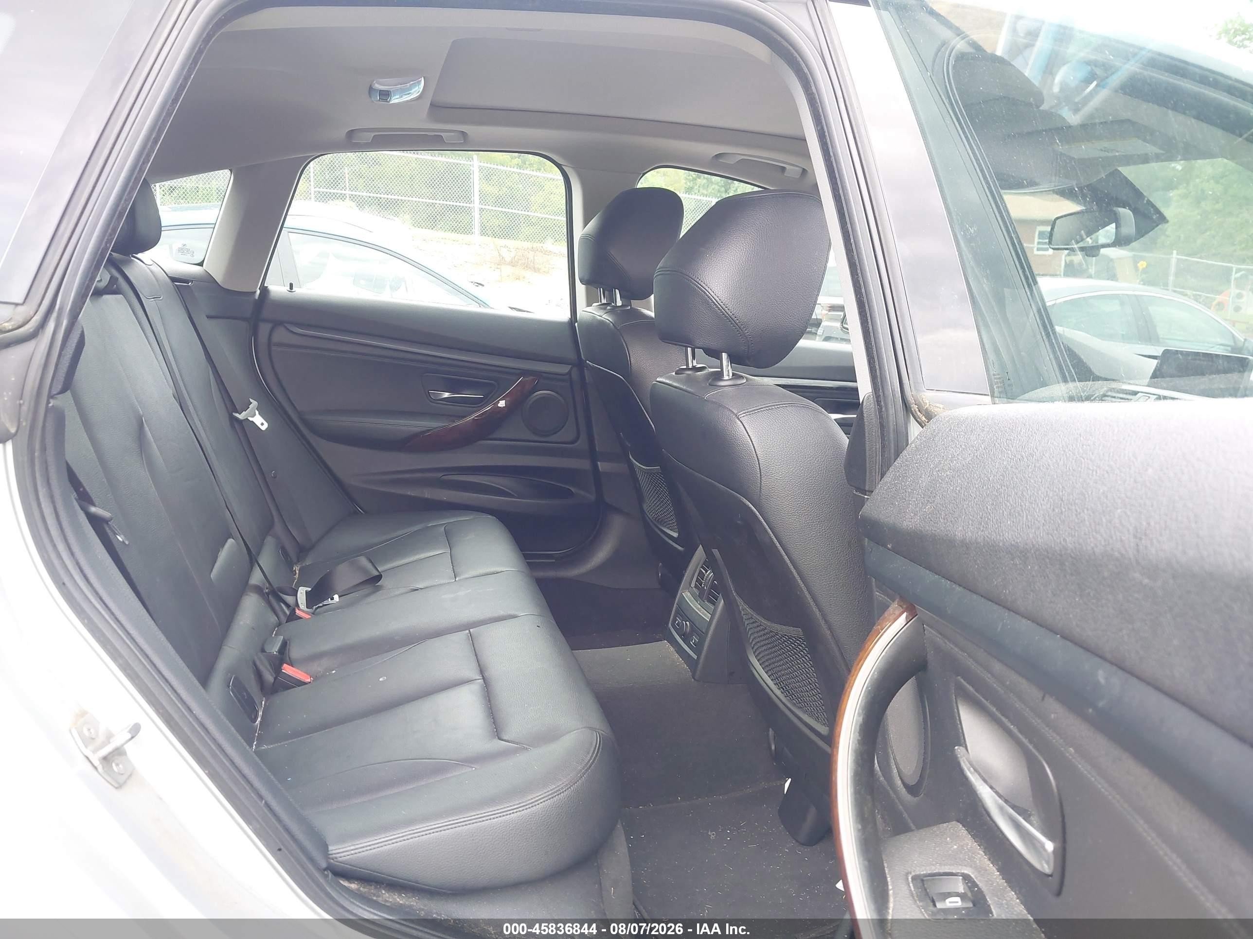 2015 Bmw 328i Gran Turismo Xdrive Серебряный vin: WBA3X5C53FD560851