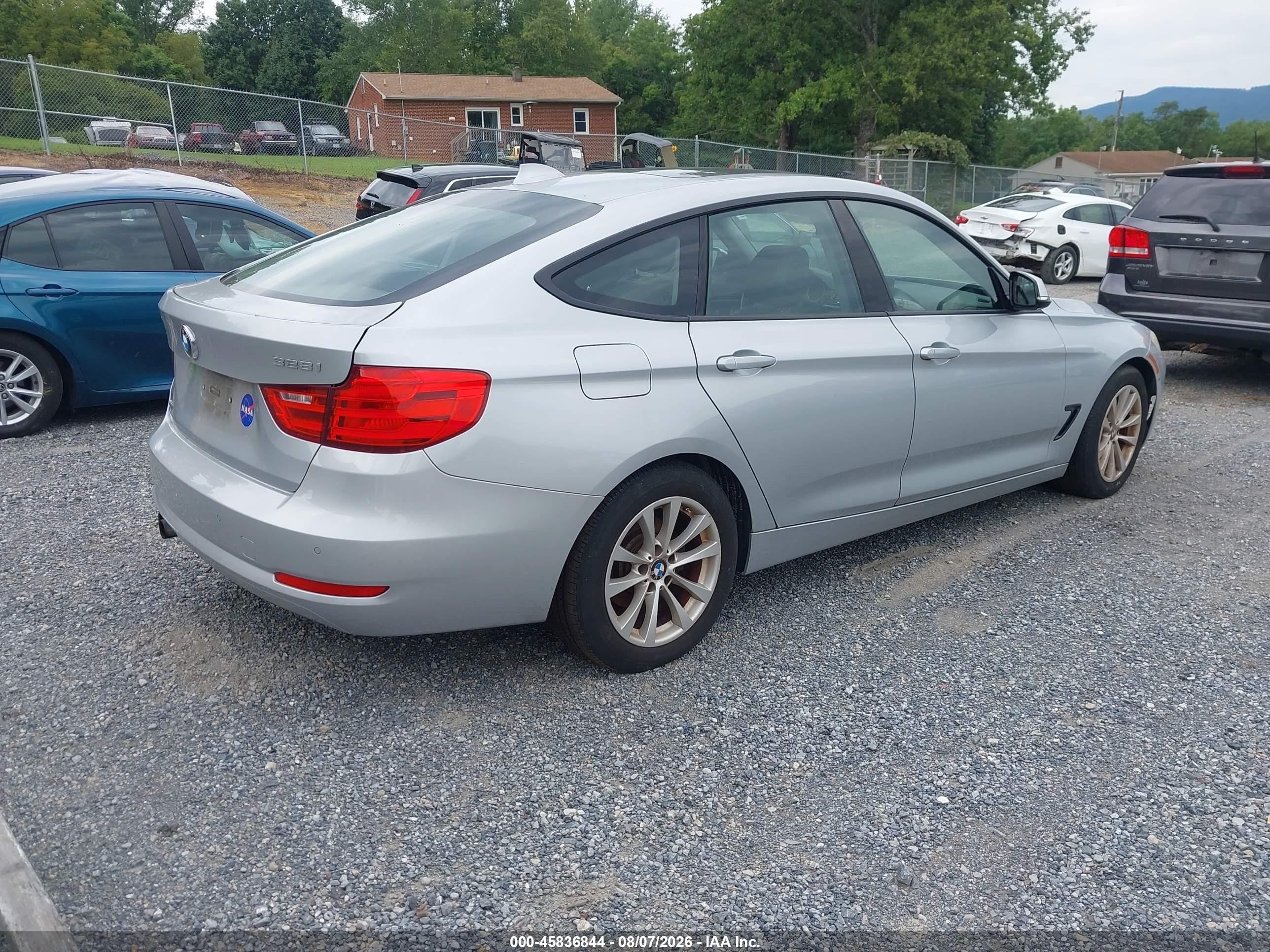 2015 Bmw 328i Gran Turismo Xdrive Серебряный vin: WBA3X5C53FD560851
