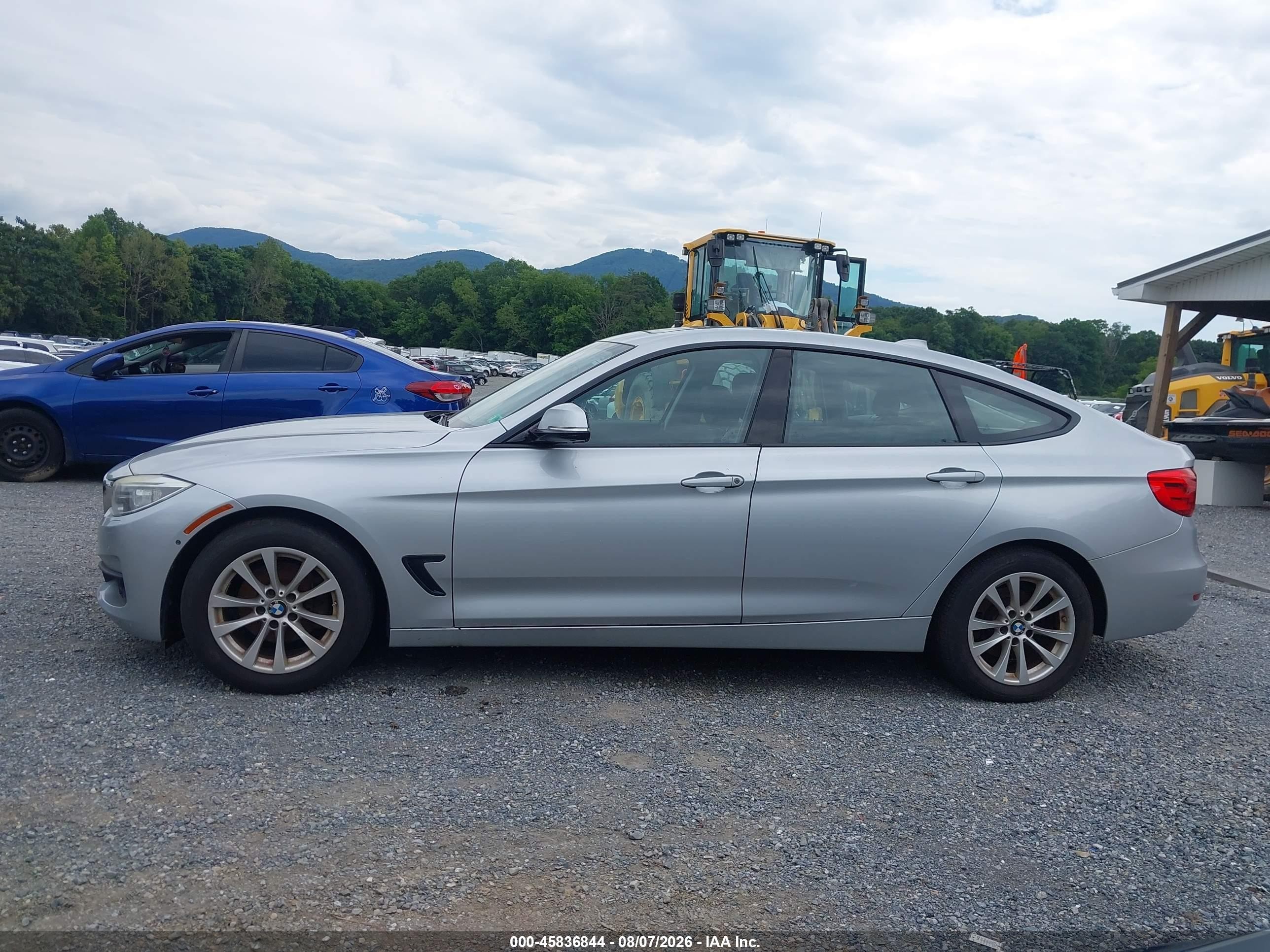 2015 Bmw 328i Gran Turismo Xdrive Серебряный vin: WBA3X5C53FD560851