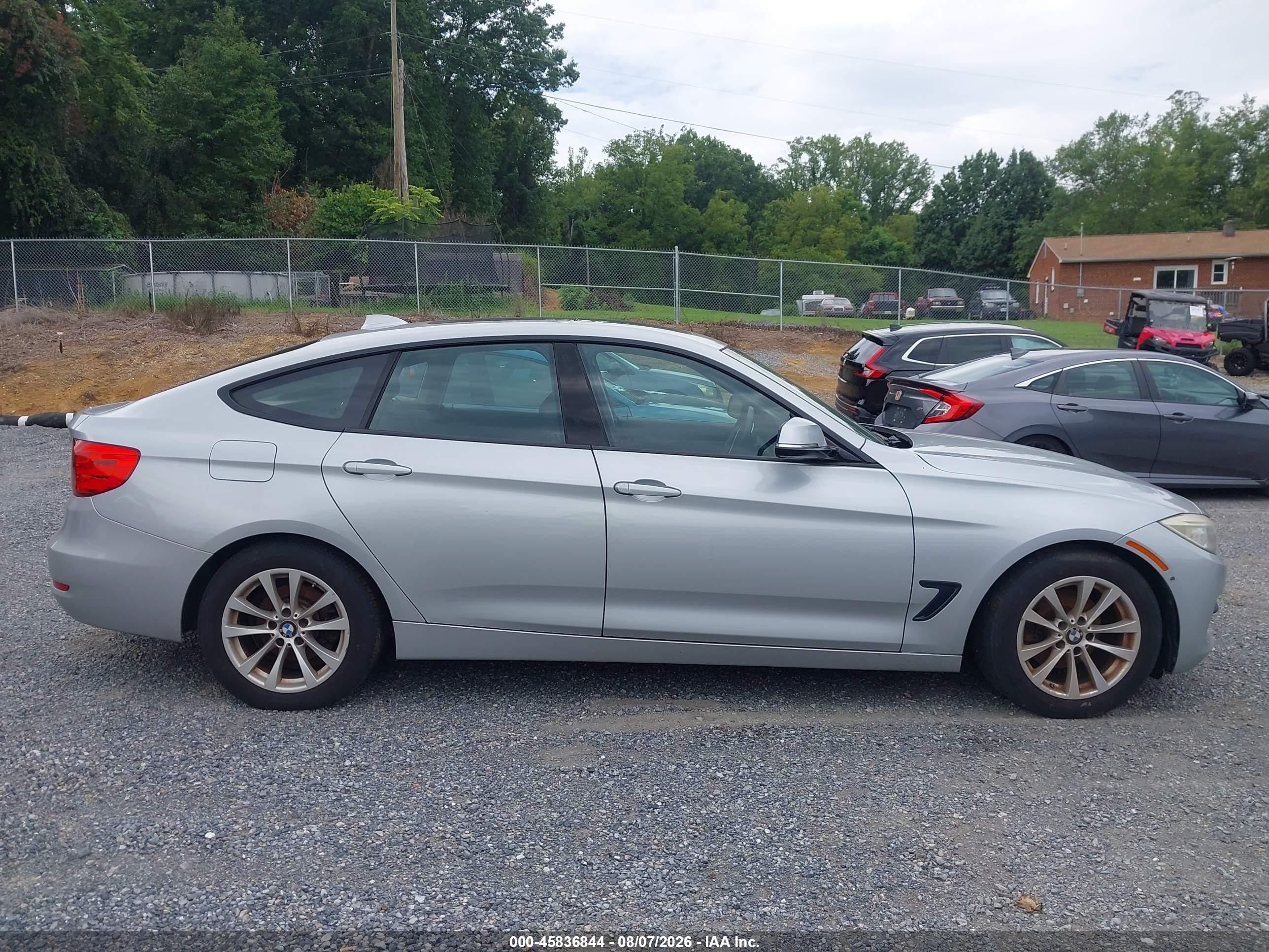 2015 Bmw 328i Gran Turismo Xdrive Серебряный vin: WBA3X5C53FD560851