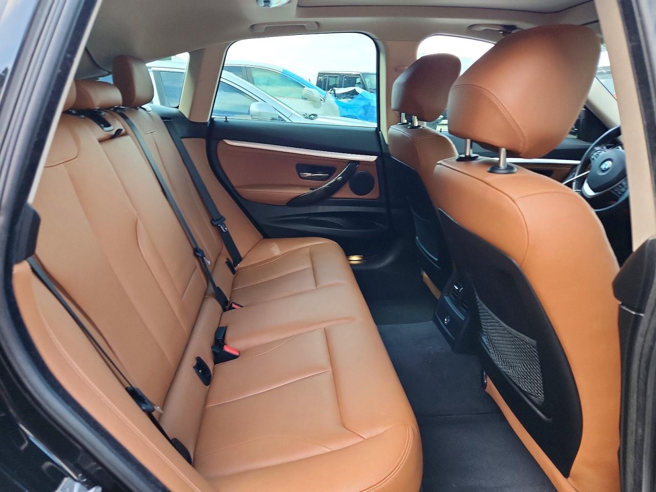 2015 Bmw 328 Xigt Черный vin: WBA3X5C55FD562729
