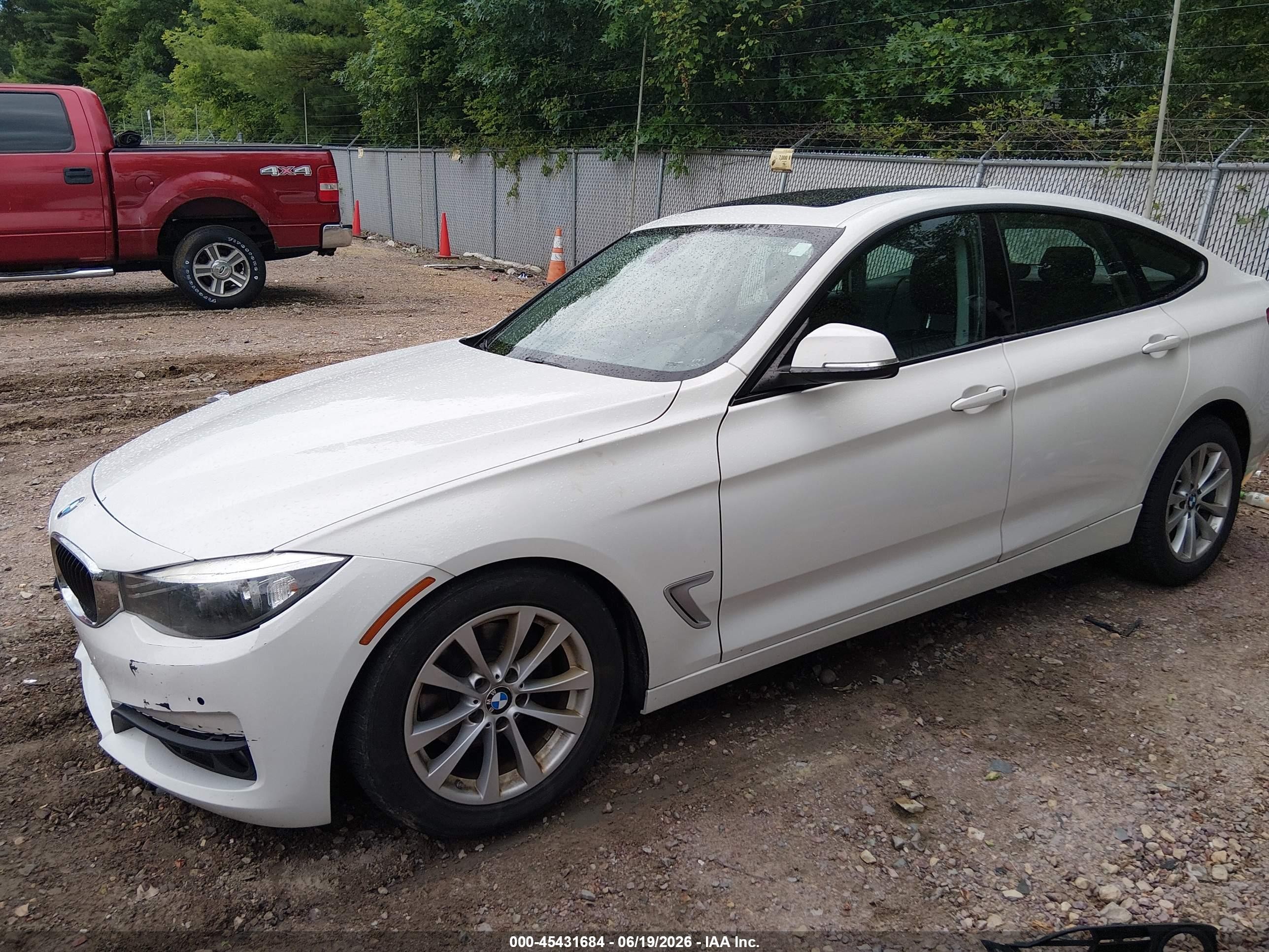 2014 Bmw 328i Gran Turismo Xdrive White vin: WBA3X5C56ED242902