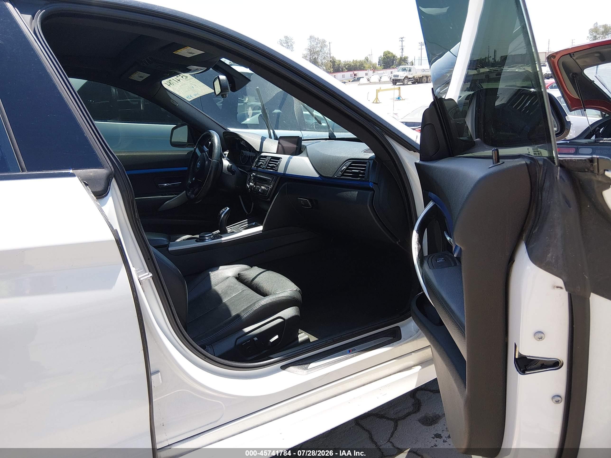 2015 Bmw 328i Gran Turismo Xdrive White vin: WBA3X5C56FD561301