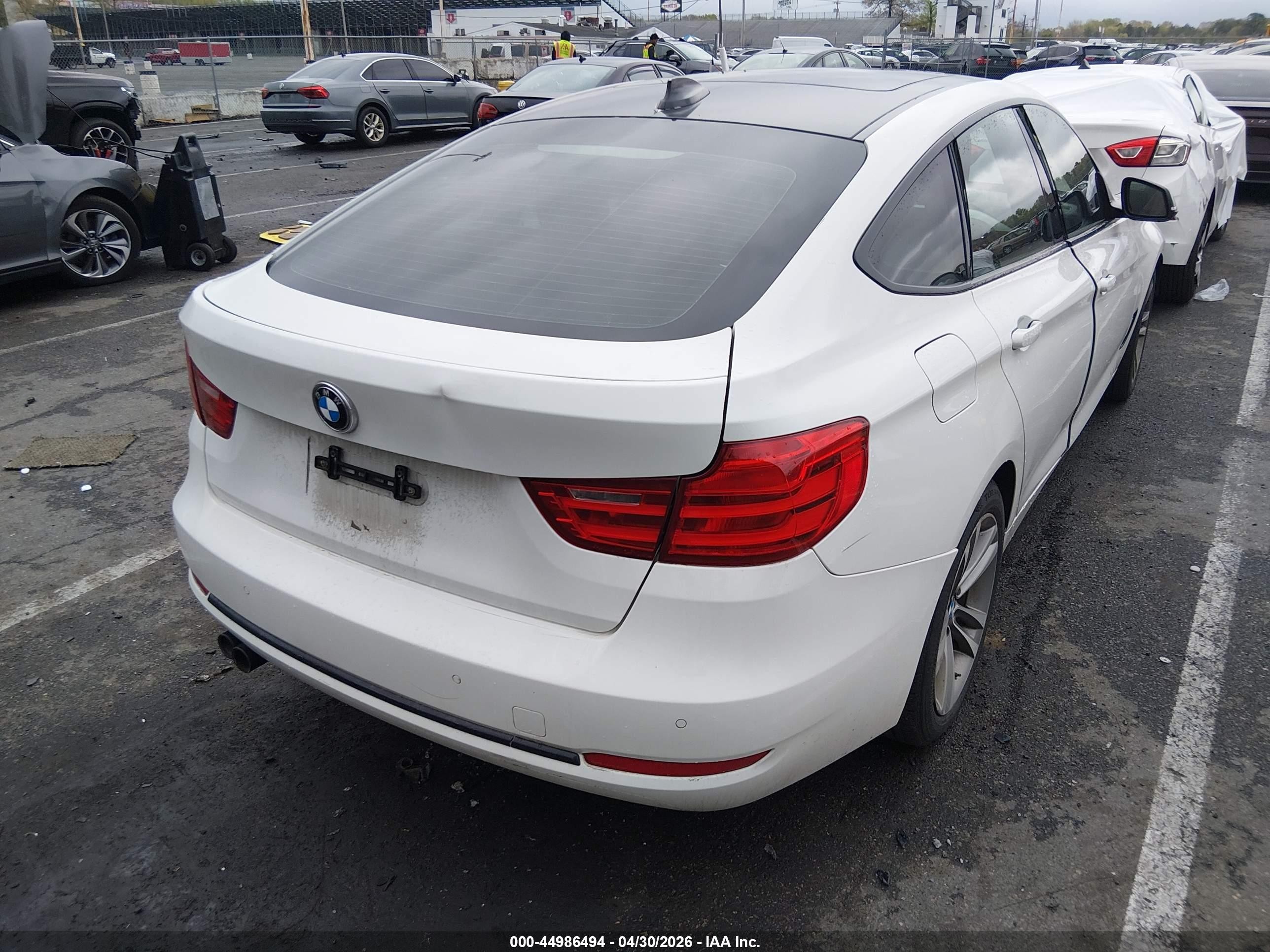 2014 Bmw 328i Gran Turismo Xdrive White vin: WBA3X5C58ED556745