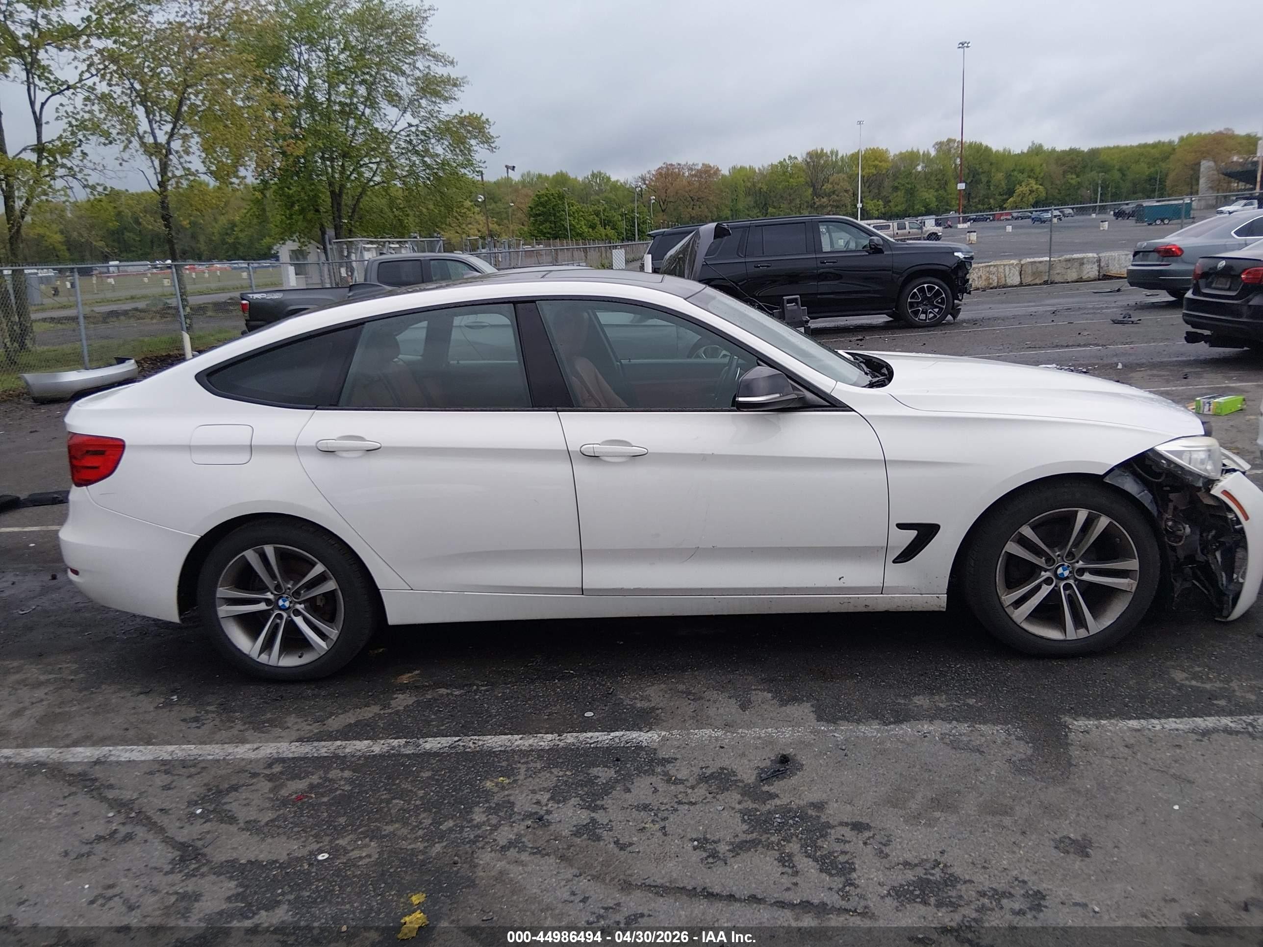 2014 Bmw 328i Gran Turismo Xdrive White vin: WBA3X5C58ED556745