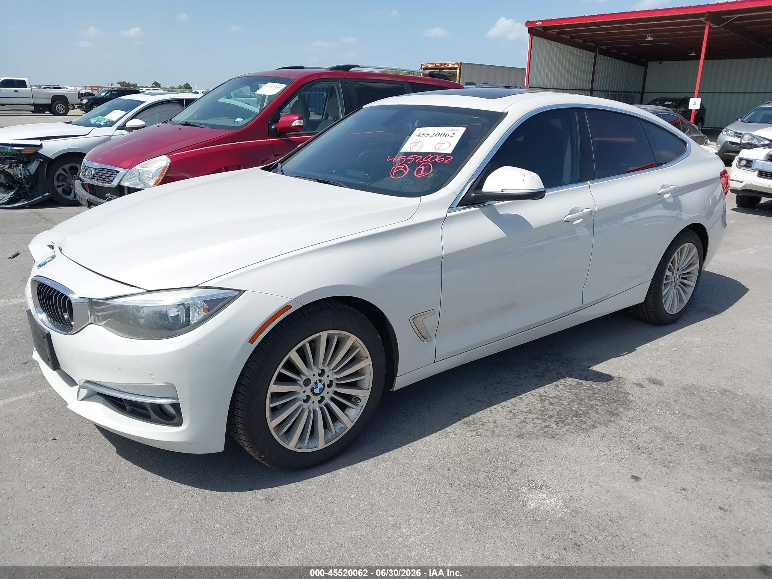 2015 Bmw 328i Gran Turismo Xdrive Белый vin: WBA3X5C5XFD562581