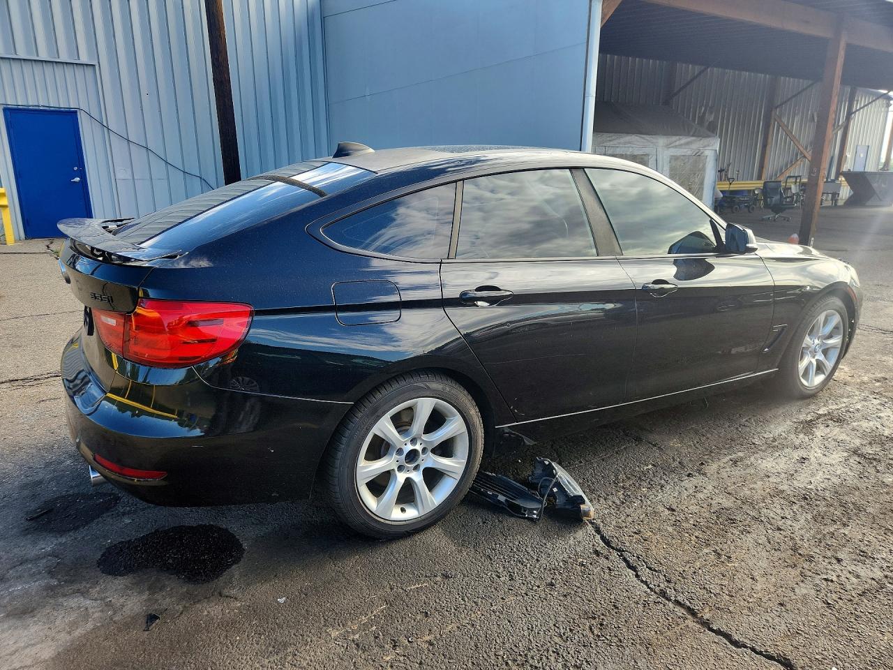 2015 Bmw 335 Xigt Черный vin: WBA3X9C50FD868969