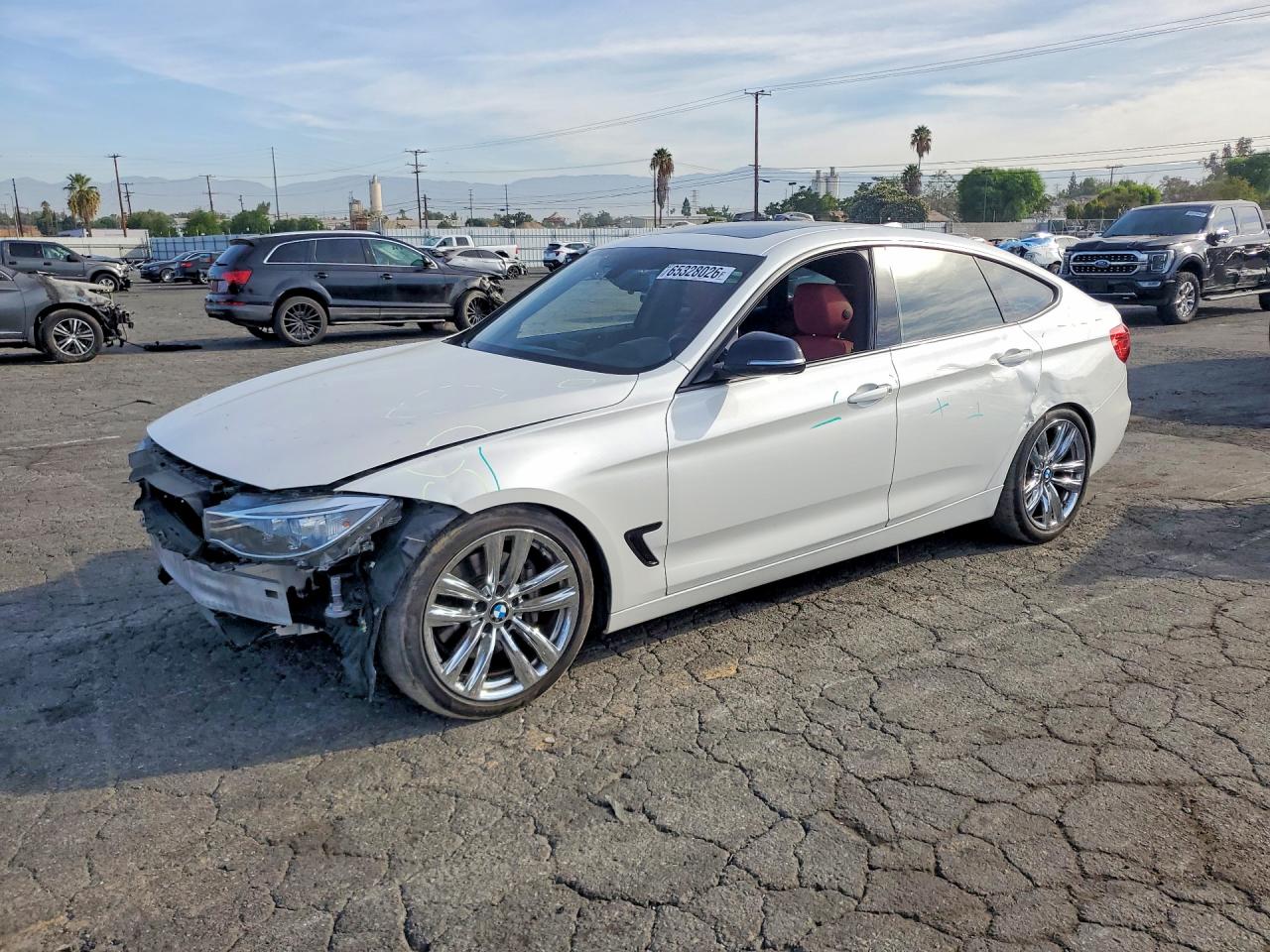 2014 Bmw 335 Xigt White vin: WBA3X9C55ED152874