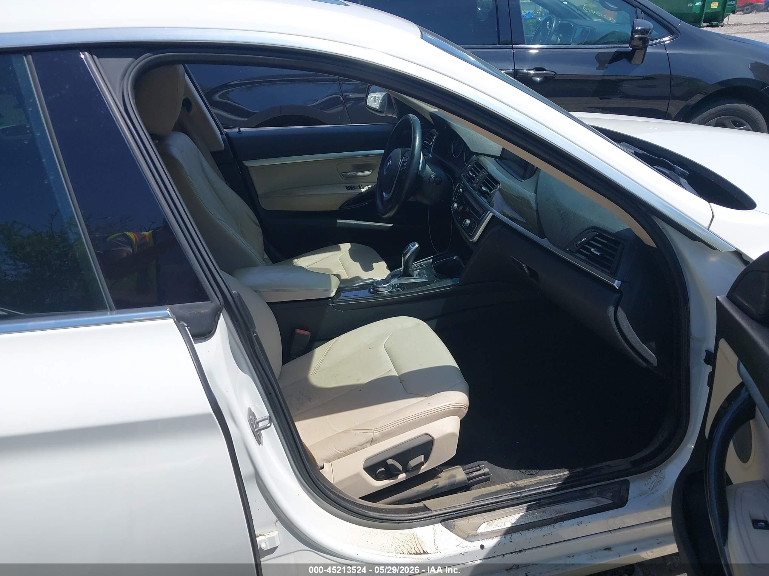 2015 Bmw 335i Gran Turismo Xdrive White vin: WBA3X9C58FD868427