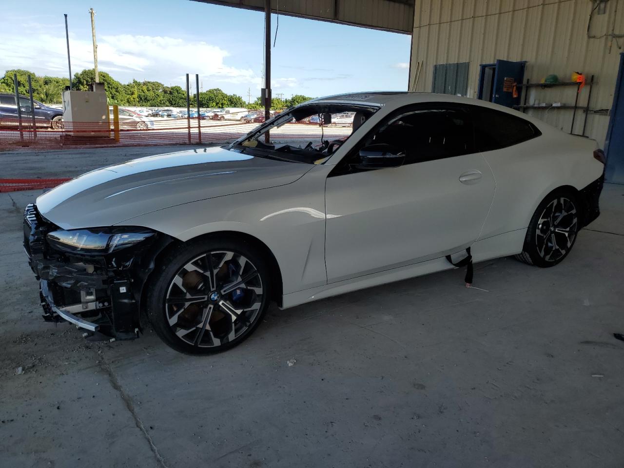 WBA43DA01TCV25874
